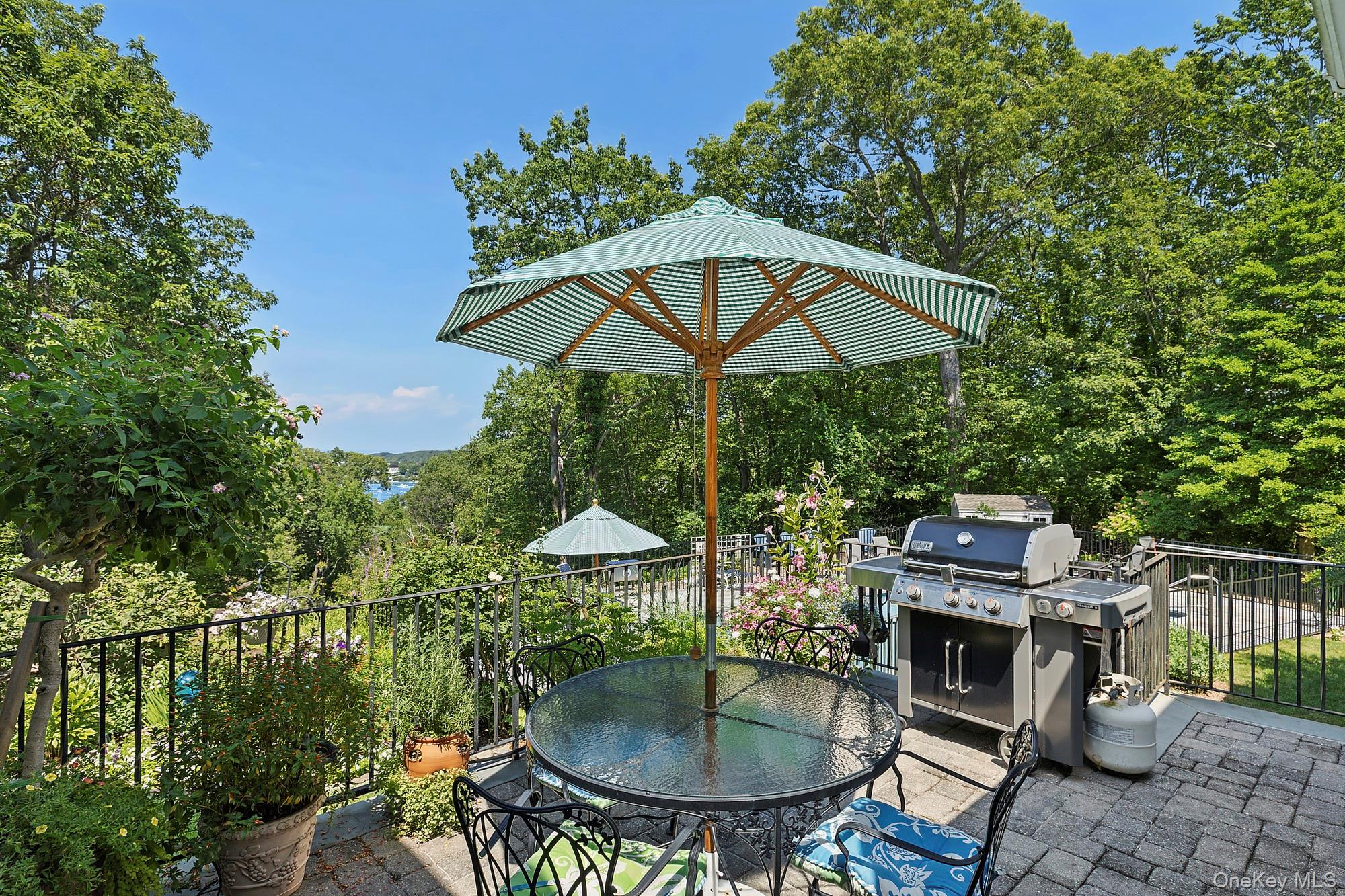 19 Beach Plum Drive, Centerport, NY 11721