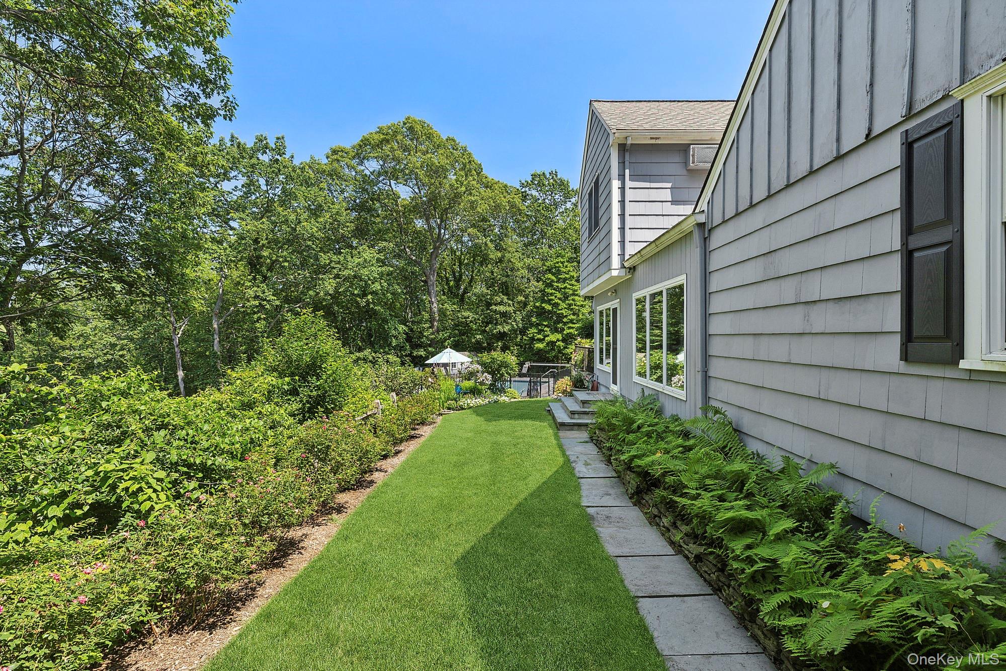 19 Beach Plum Drive, Centerport, NY 11721