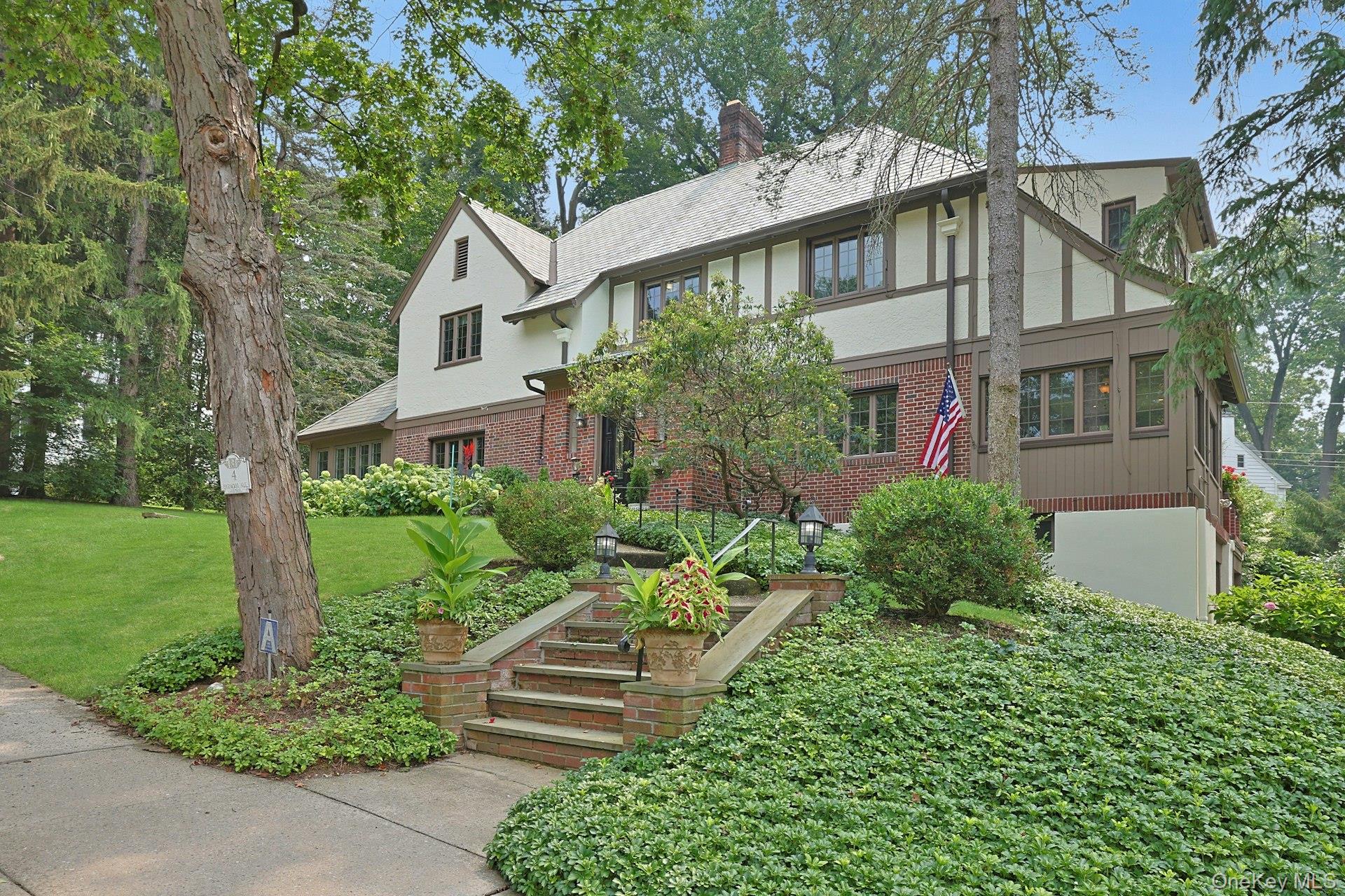 4 Harwood Avenue, Sleepy Hollow, NY 10591