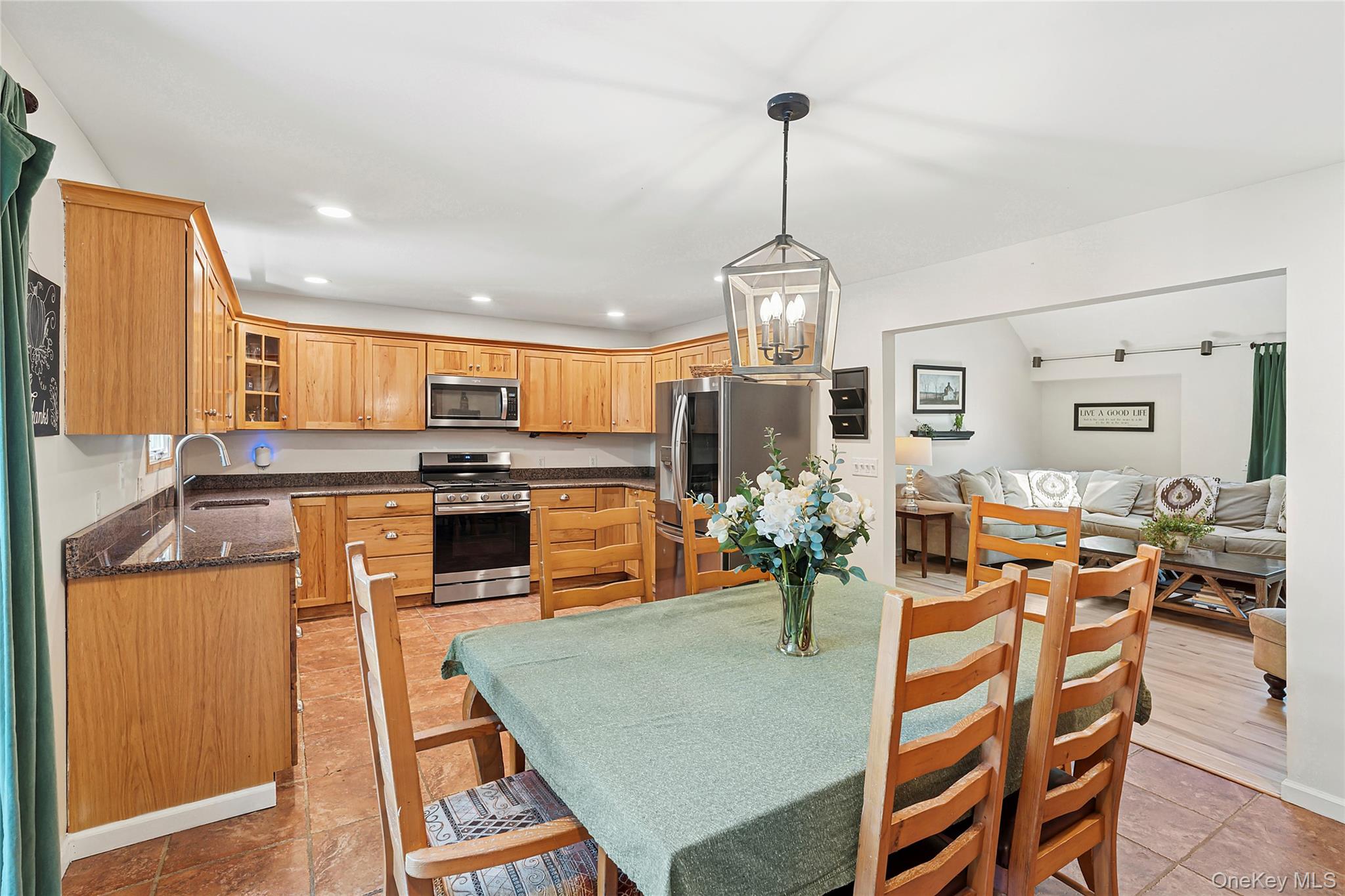 117 Trout Brook Lane, Aquebogue, NY 11931