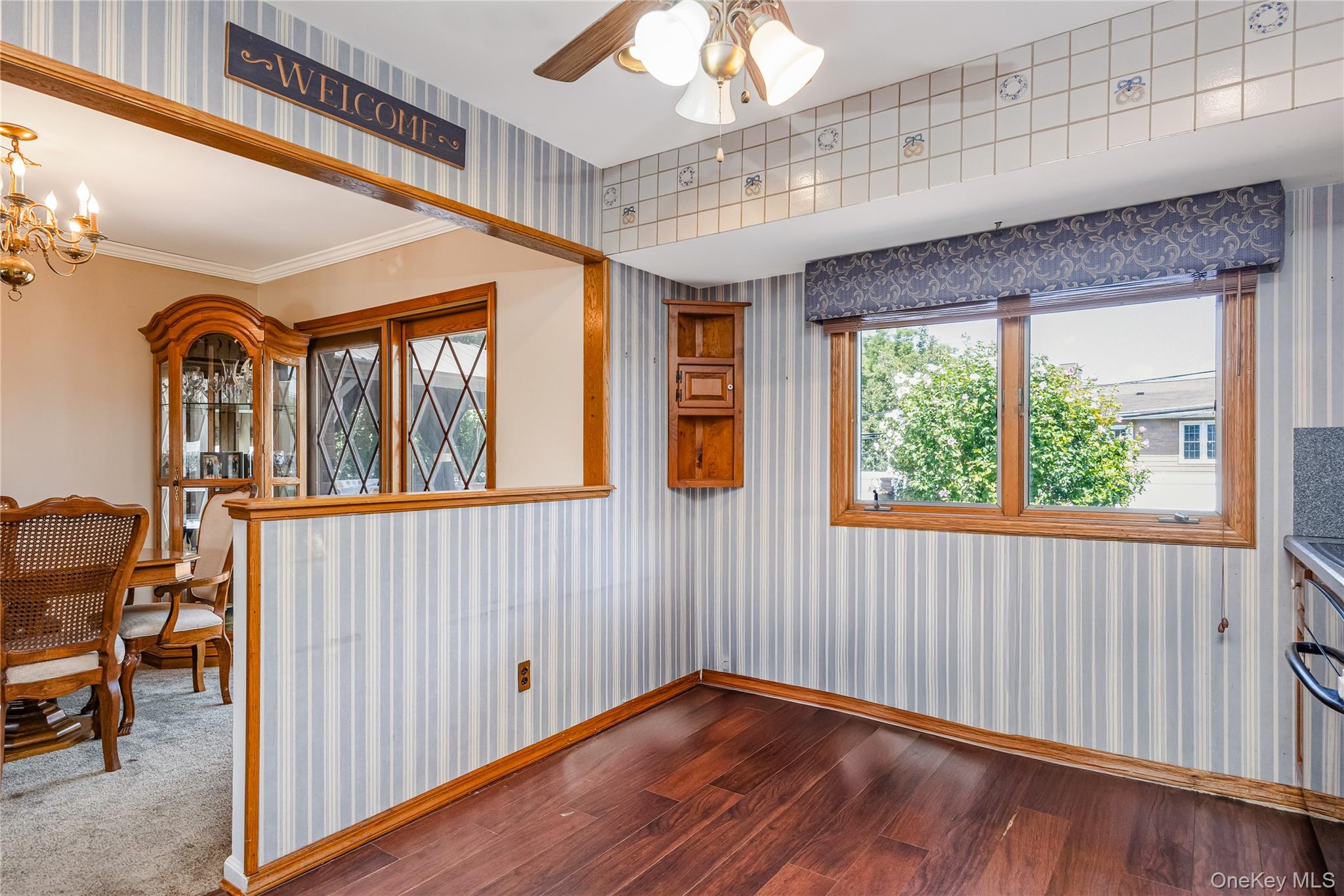 9 Cheryl Lane N, Farmingdale, NY 11735