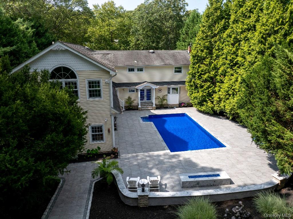 48 River Heights Drive, Smithtown, NY 11787