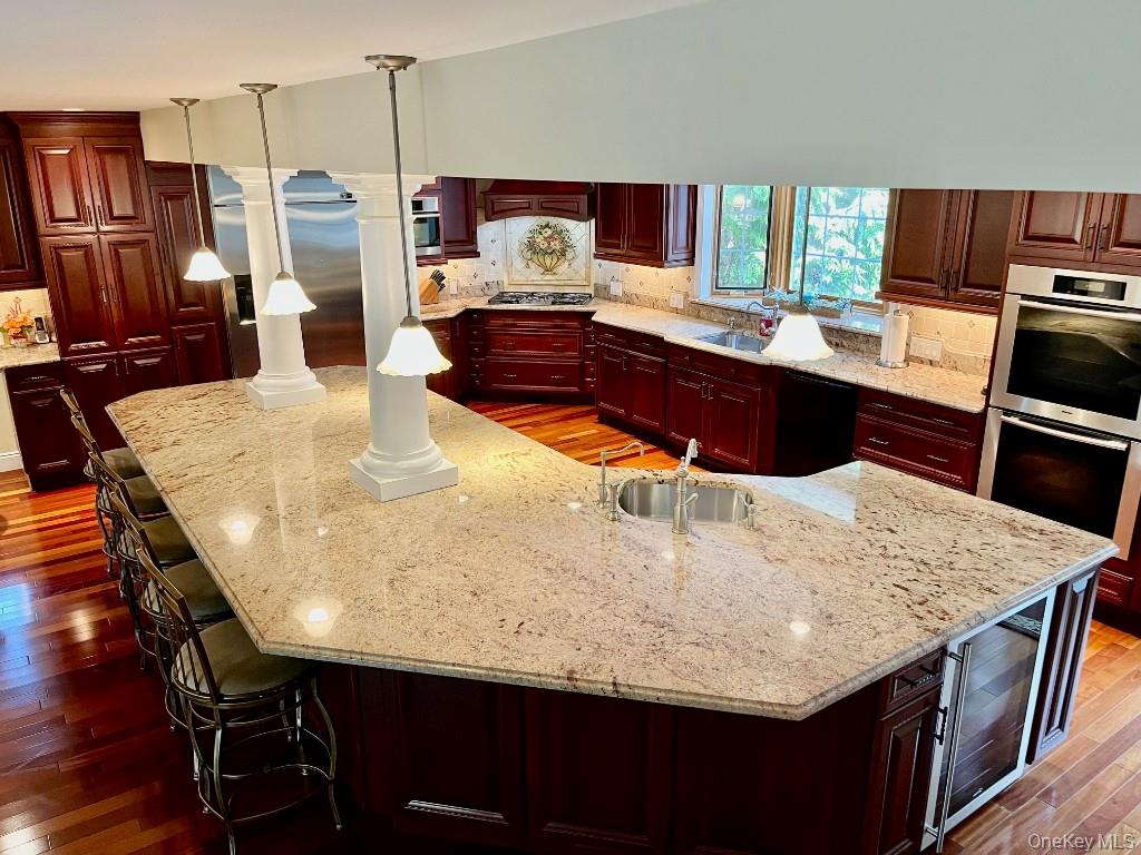 48 River Heights Drive, Smithtown, NY 11787