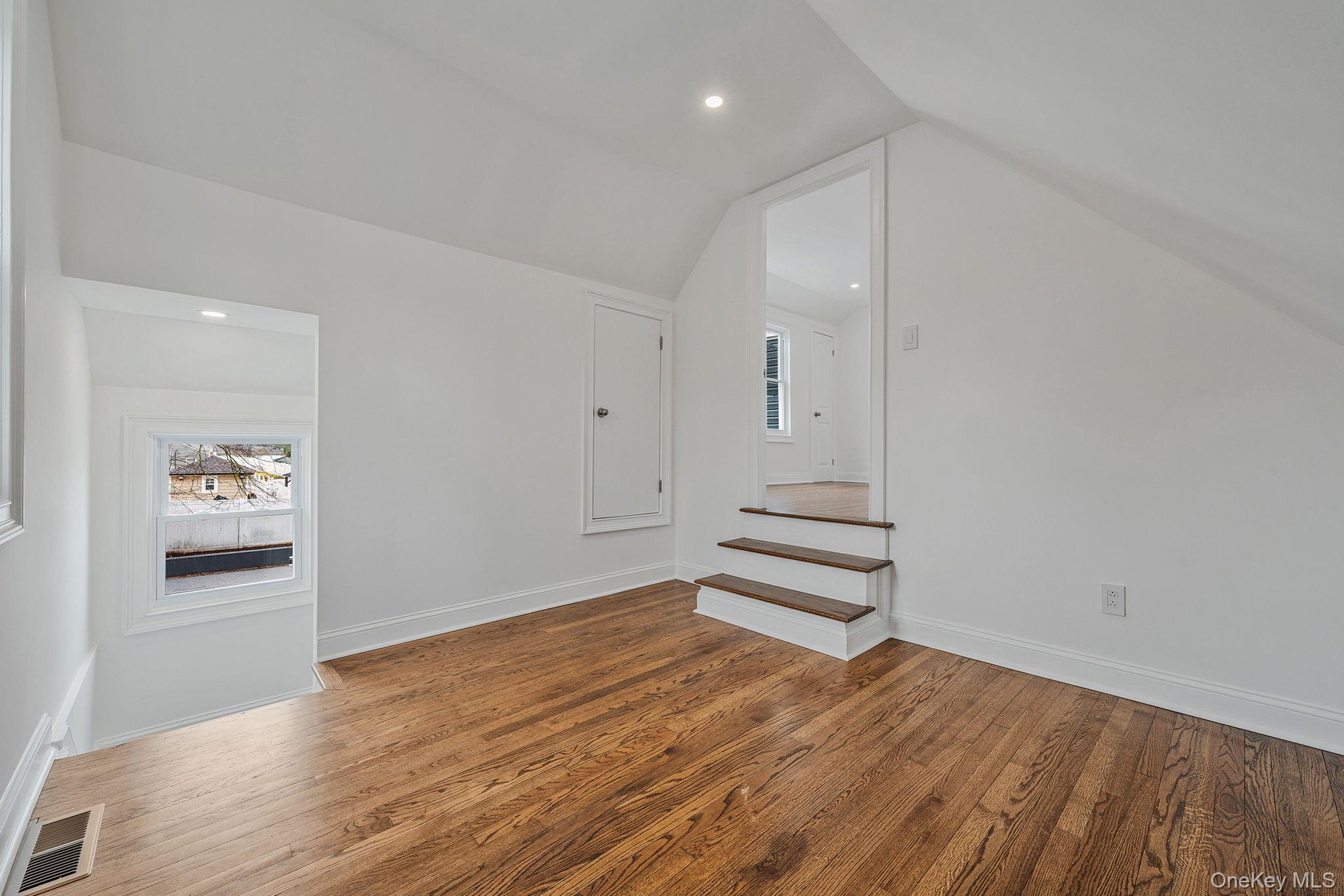 255 Moore Avenue, Freeport, NY 11520