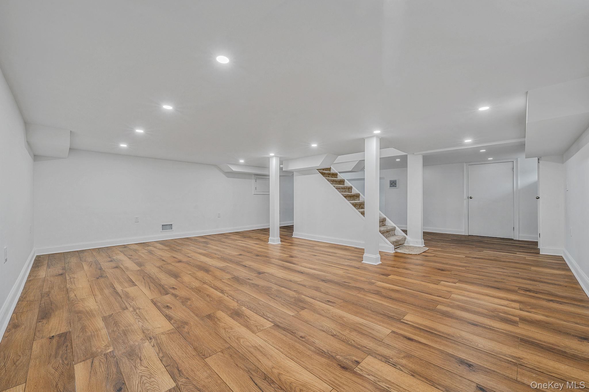 255 Moore Avenue, Freeport, NY 11520