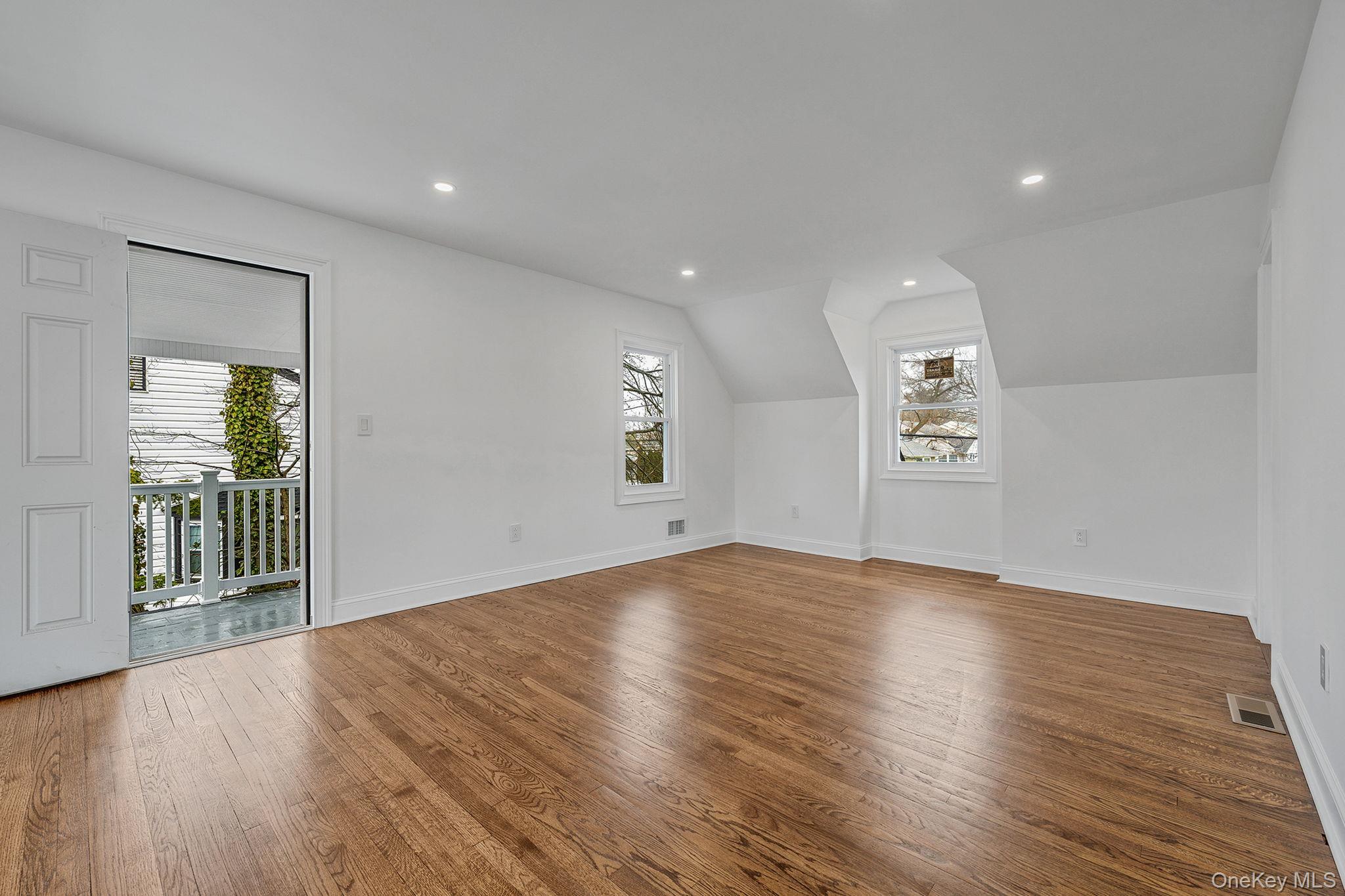 255 Moore Avenue, Freeport, NY 11520