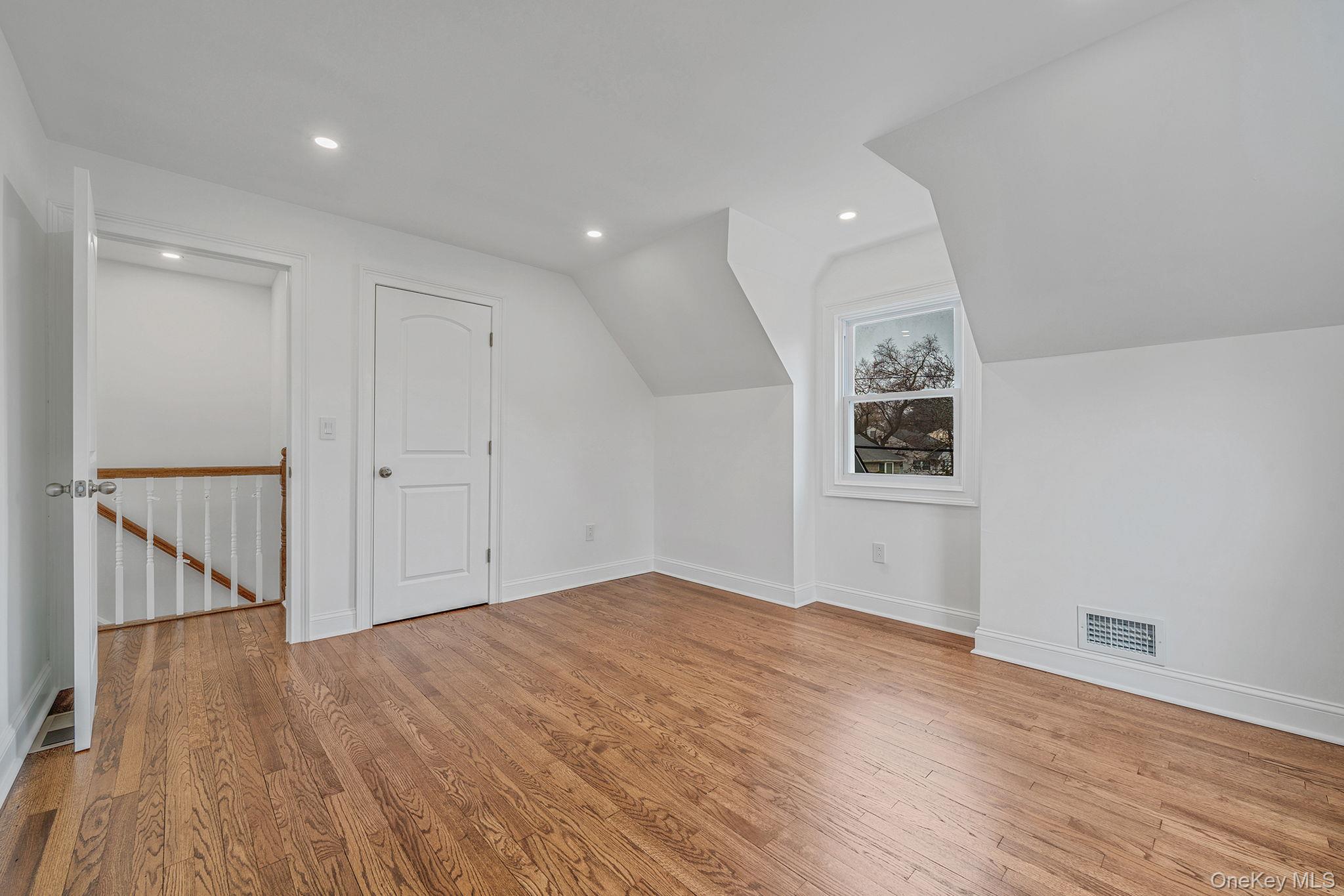 255 Moore Avenue, Freeport, NY 11520