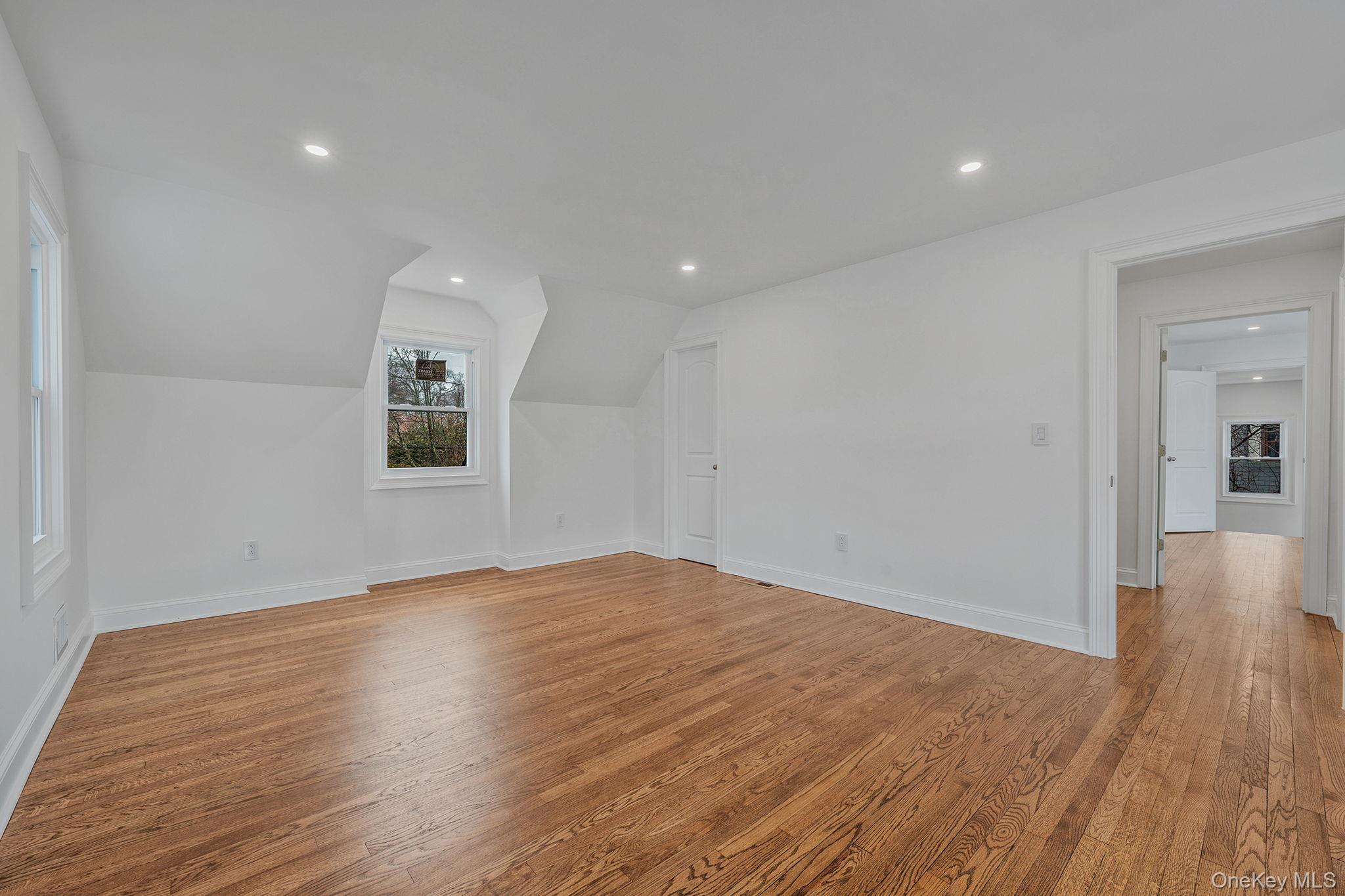 255 Moore Avenue, Freeport, NY 11520