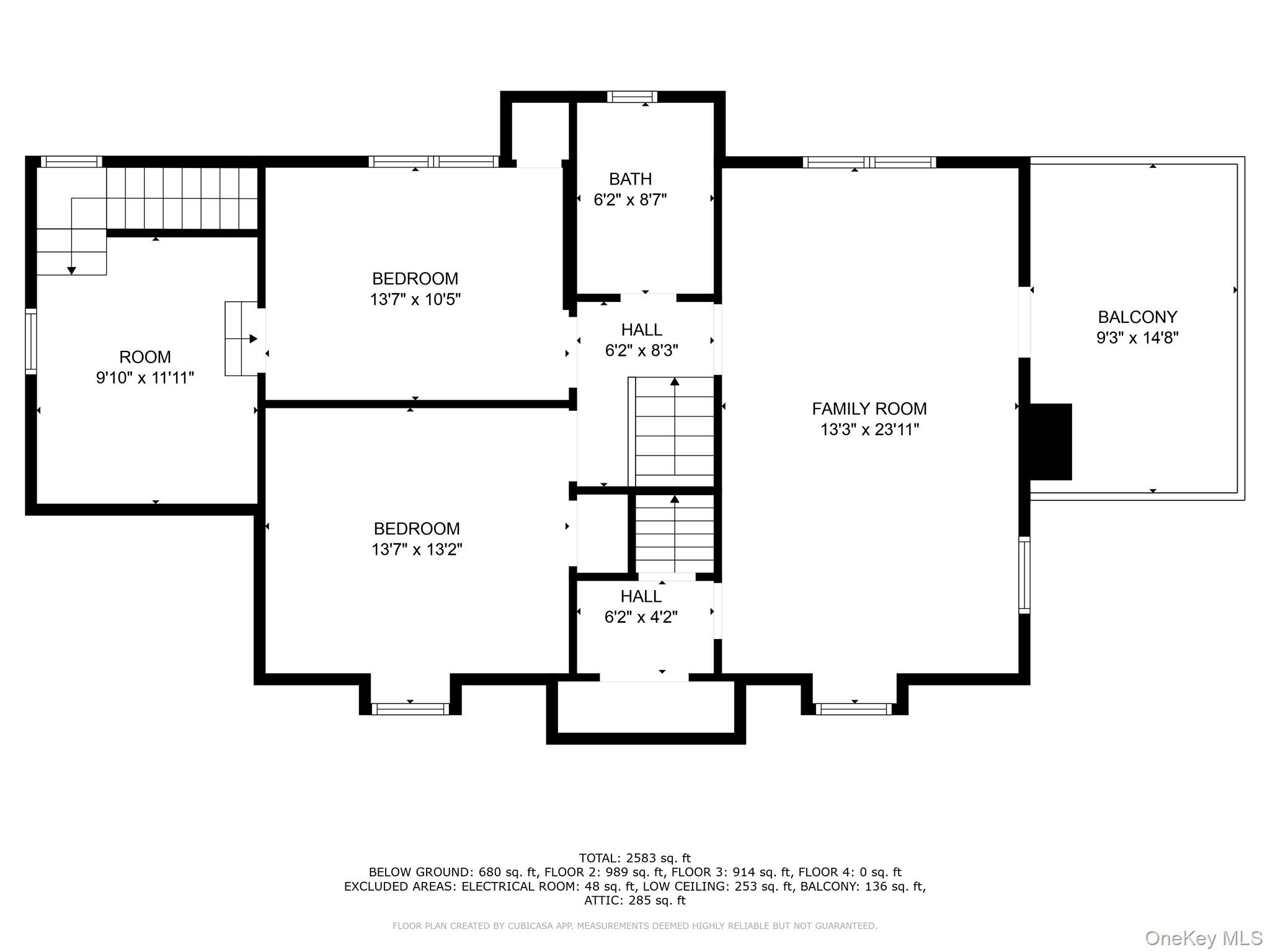 255 Moore Avenue, Freeport, NY 11520