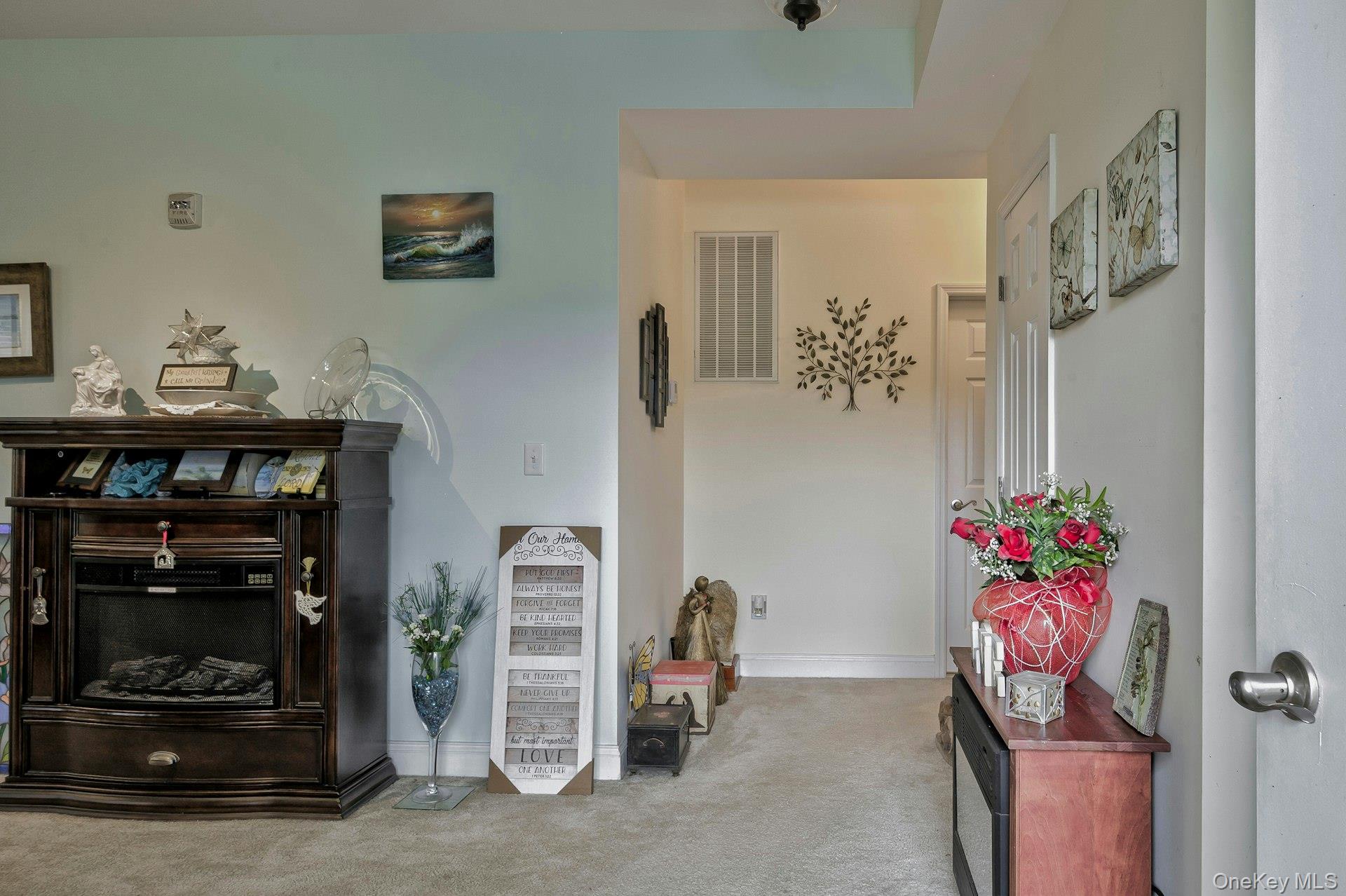 279 Augusta Drive, Medford, NY 11763