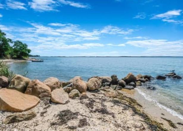 295 Willow Terrace Lane, Orient, NY 11957