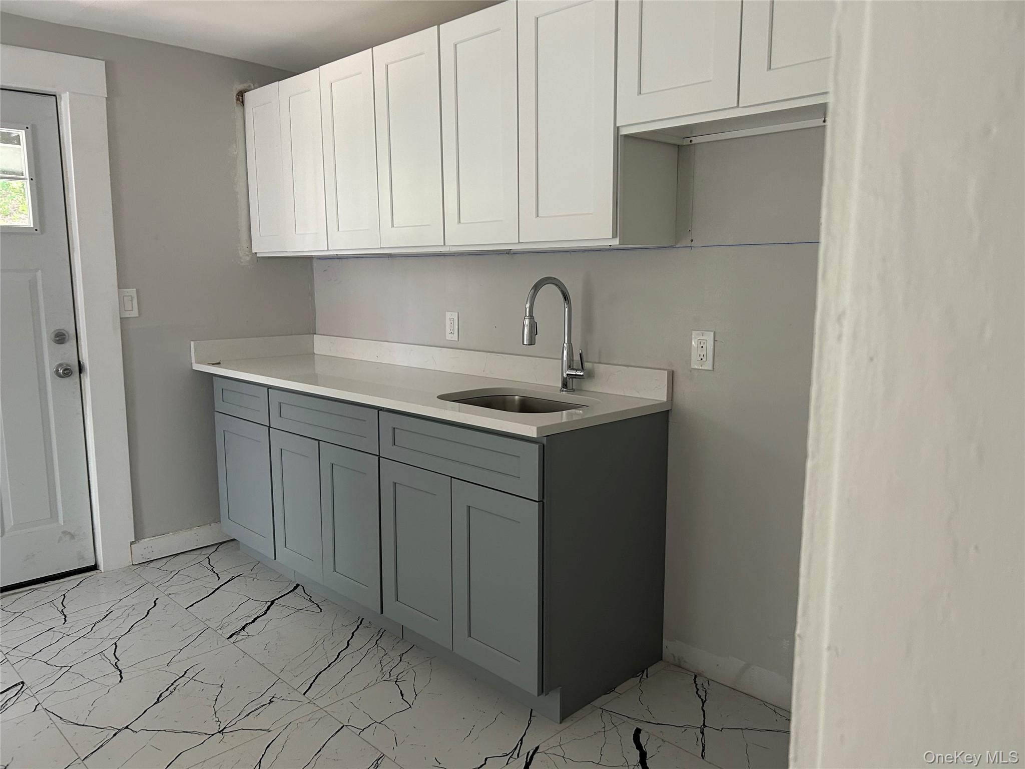 404 State Route 52 # 3, Woodbourne, NY 12788