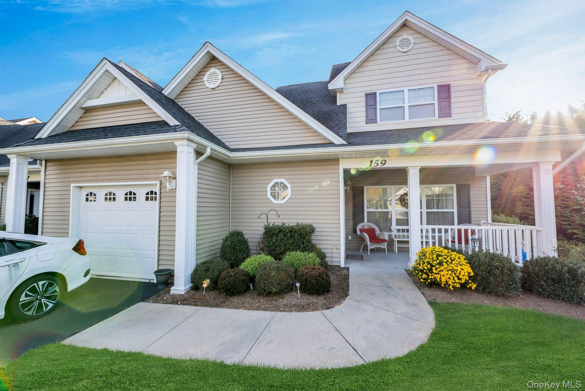 159 Stoneleigh Drive, Riverhead, NY 11901