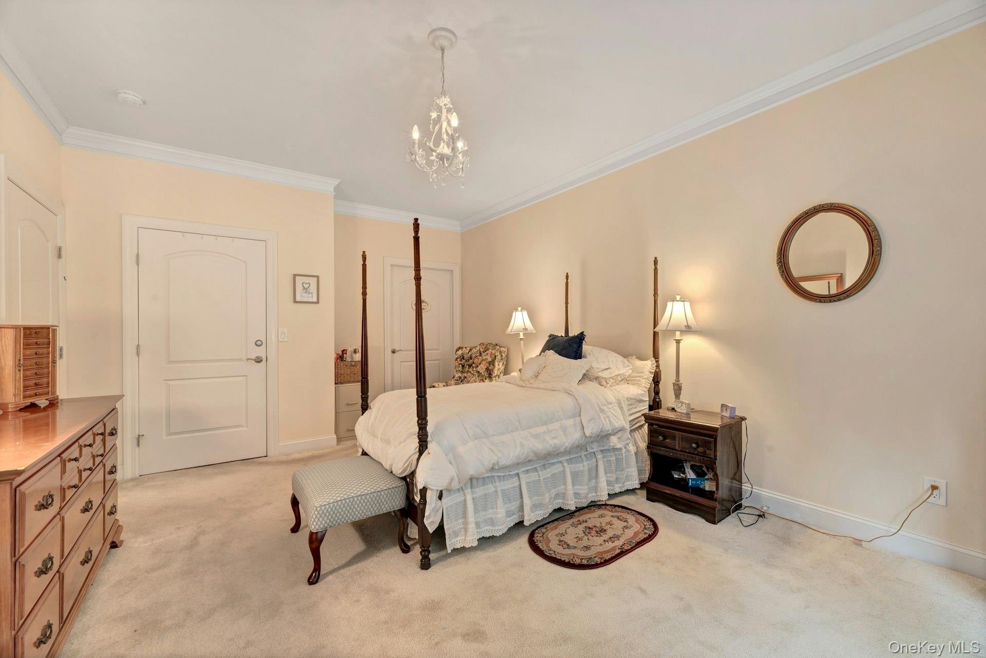 159 Stoneleigh Drive, Riverhead, NY 11901