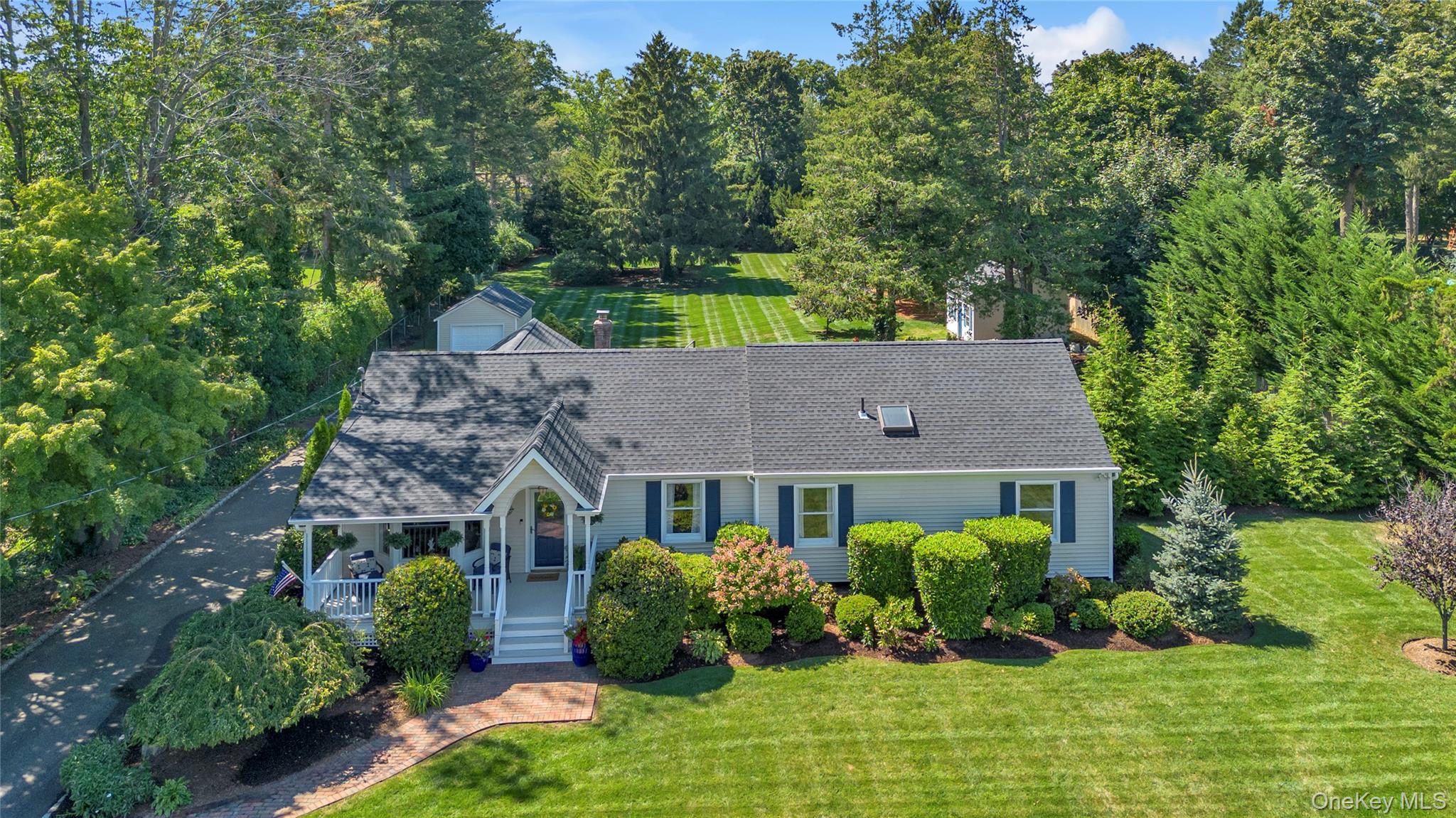 49 Alton Avenue, Greenlawn, NY 11740