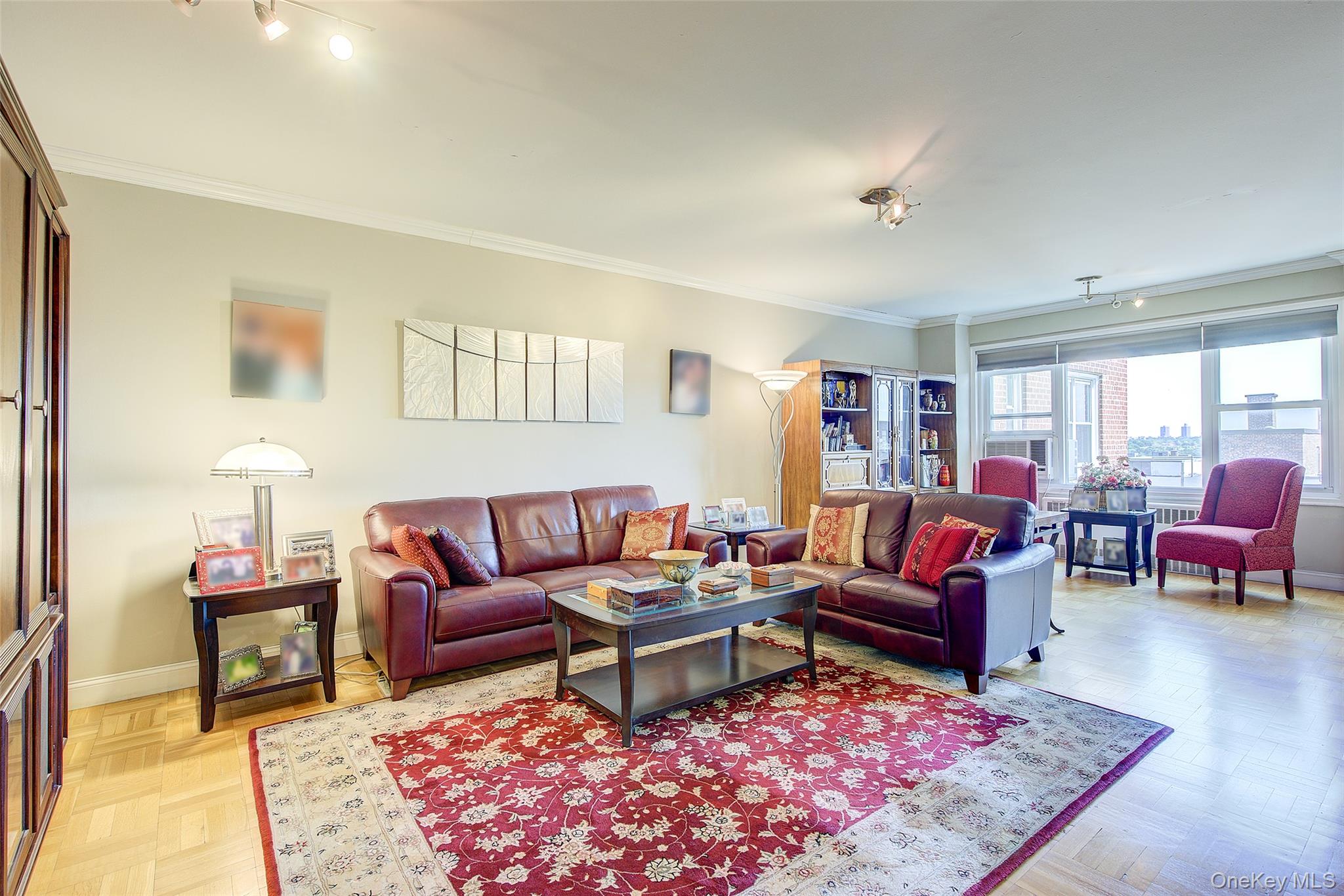 110-45 Queens Boulevard # 810, Forest Hills, NY 11375