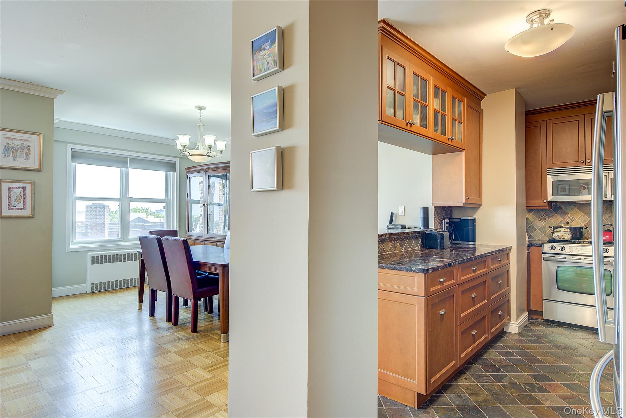 110-45 Queens Boulevard # 810, Forest Hills, NY 11375