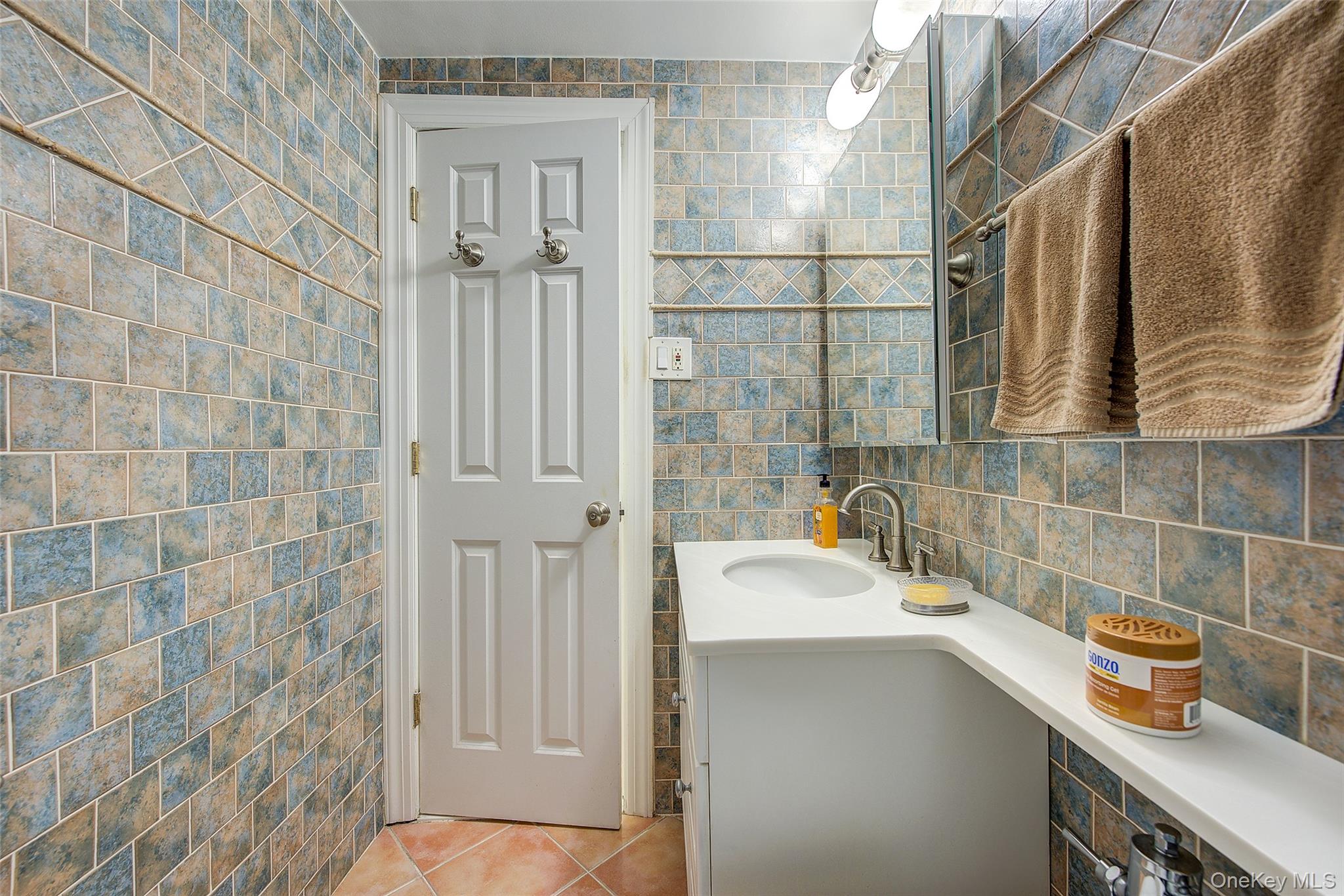 110-45 Queens Boulevard # 810, Forest Hills, NY 11375