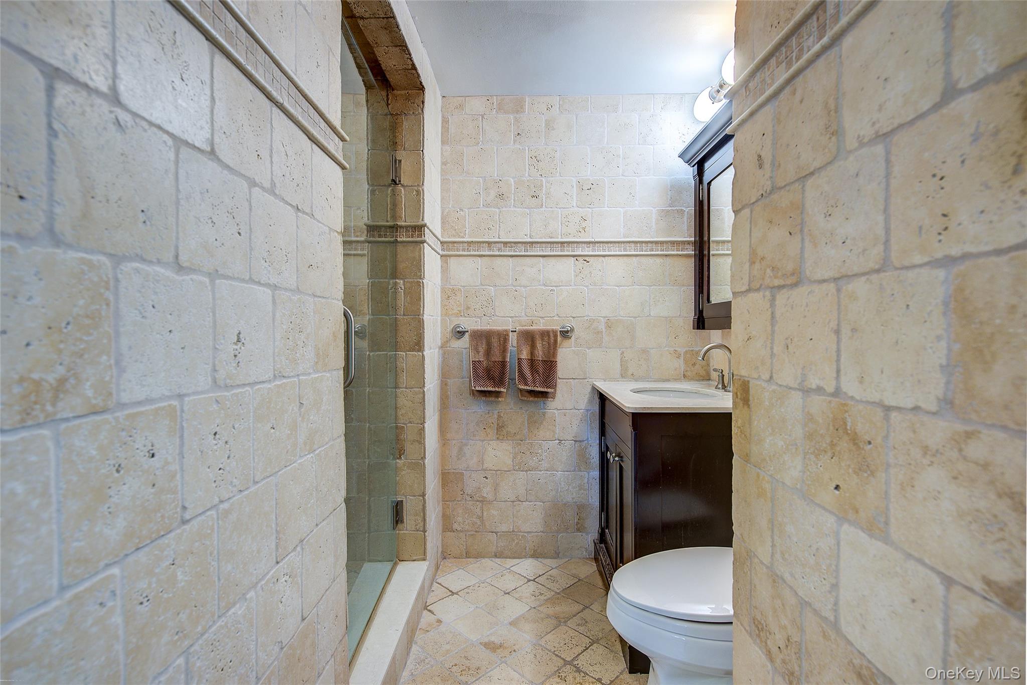 110-45 Queens Boulevard # 810, Forest Hills, NY 11375