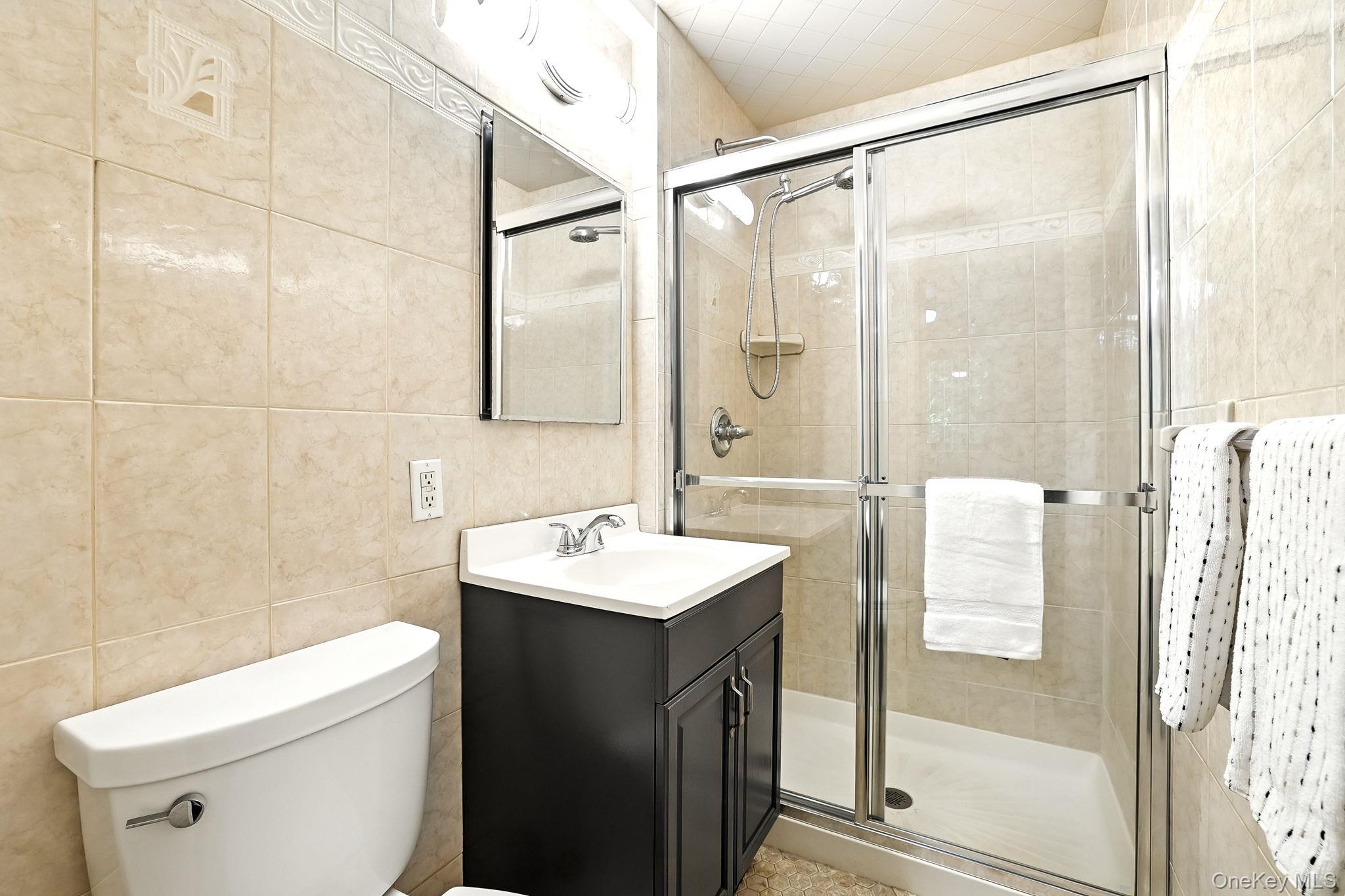 348 Central Park Avenue # C15, Scarsdale, NY 10583