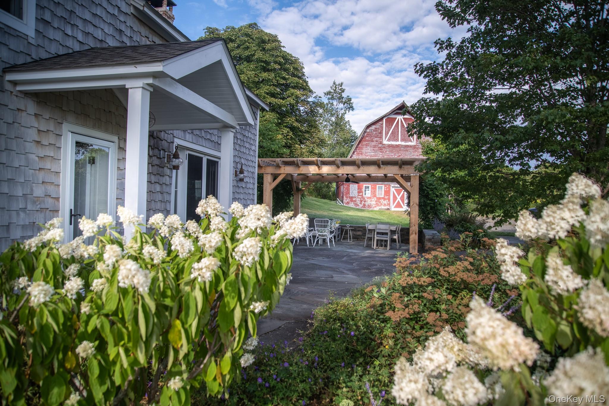 314 Schoolhouse Road, Ghent, NY 12017