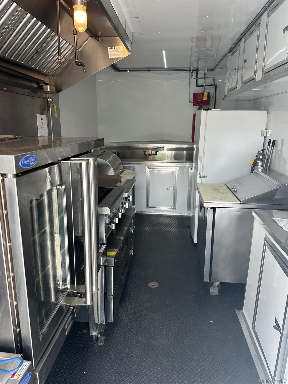 963 Kings Highway, Saugerties, NY 12477