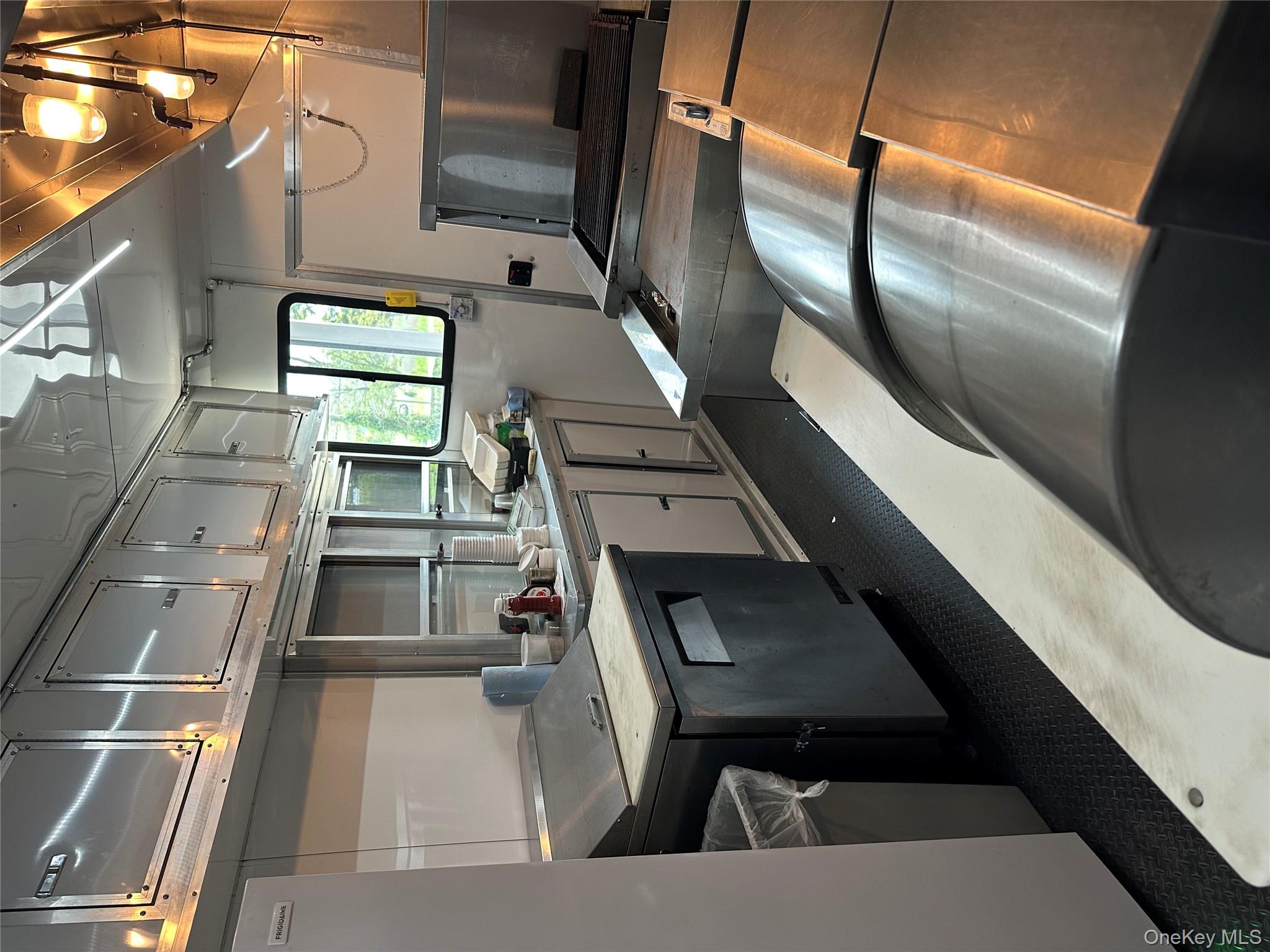 963 Kings Highway, Saugerties, NY 12477