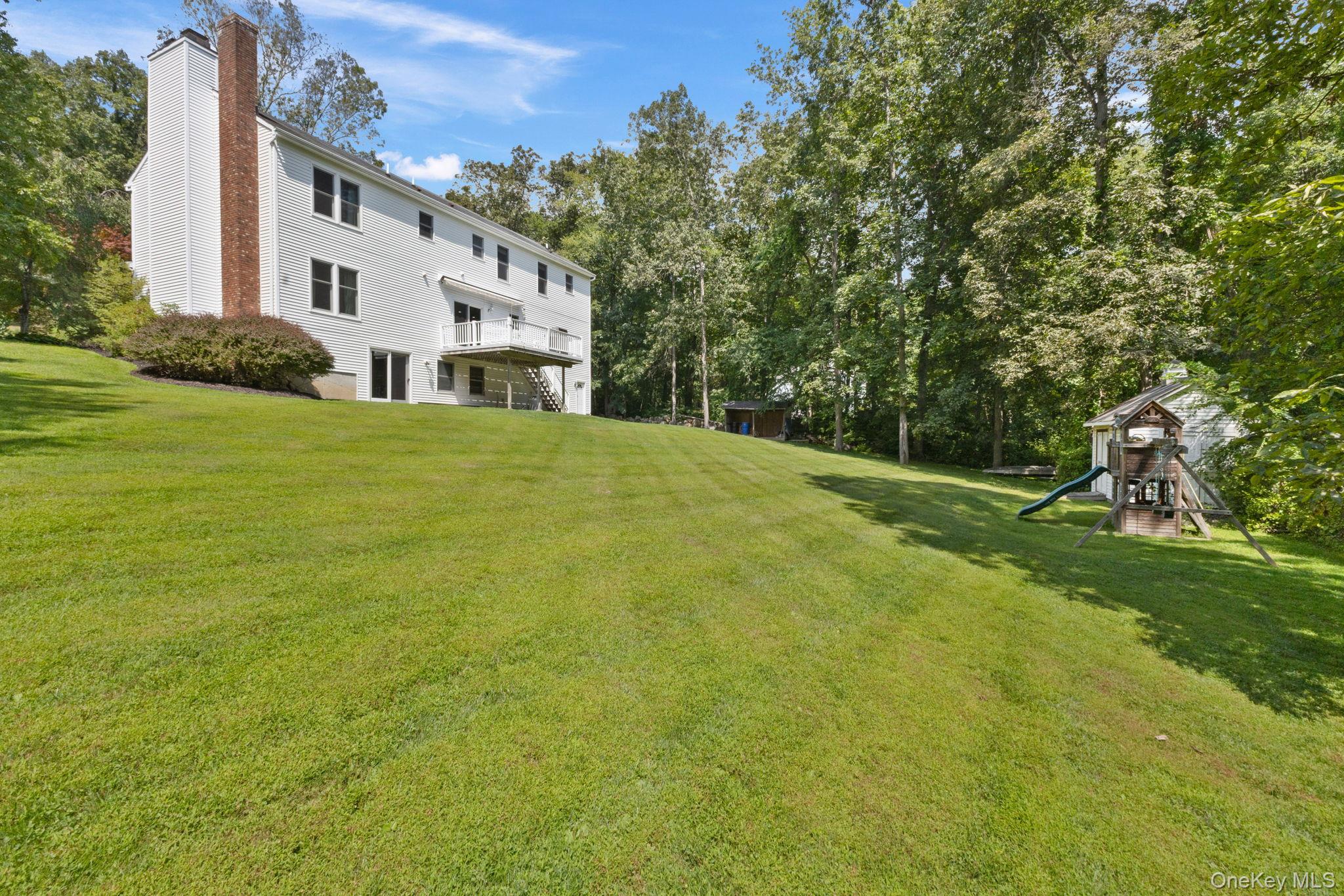 9 Windswept Circle, Brewster, NY 10509