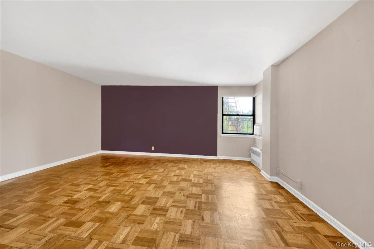 142 Garth Road # TE, Scarsdale, NY 10583