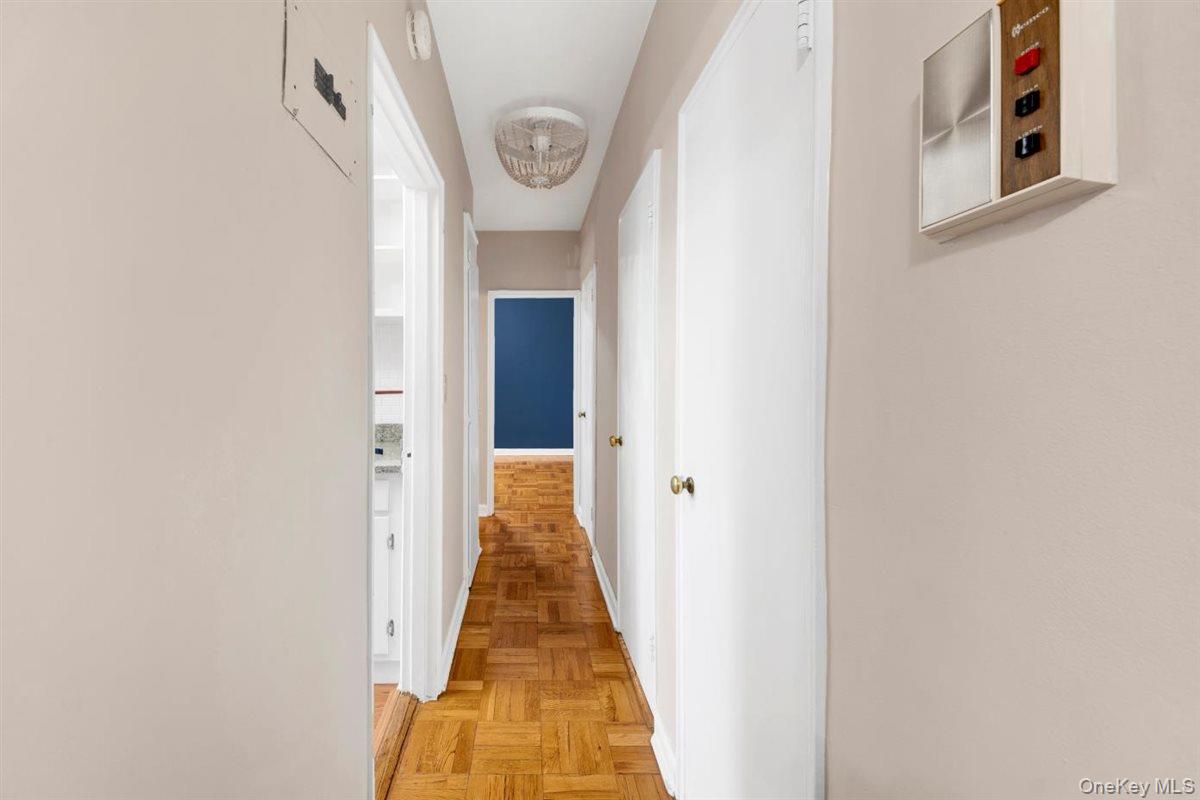 142 Garth Road # TE, Scarsdale, NY 10583