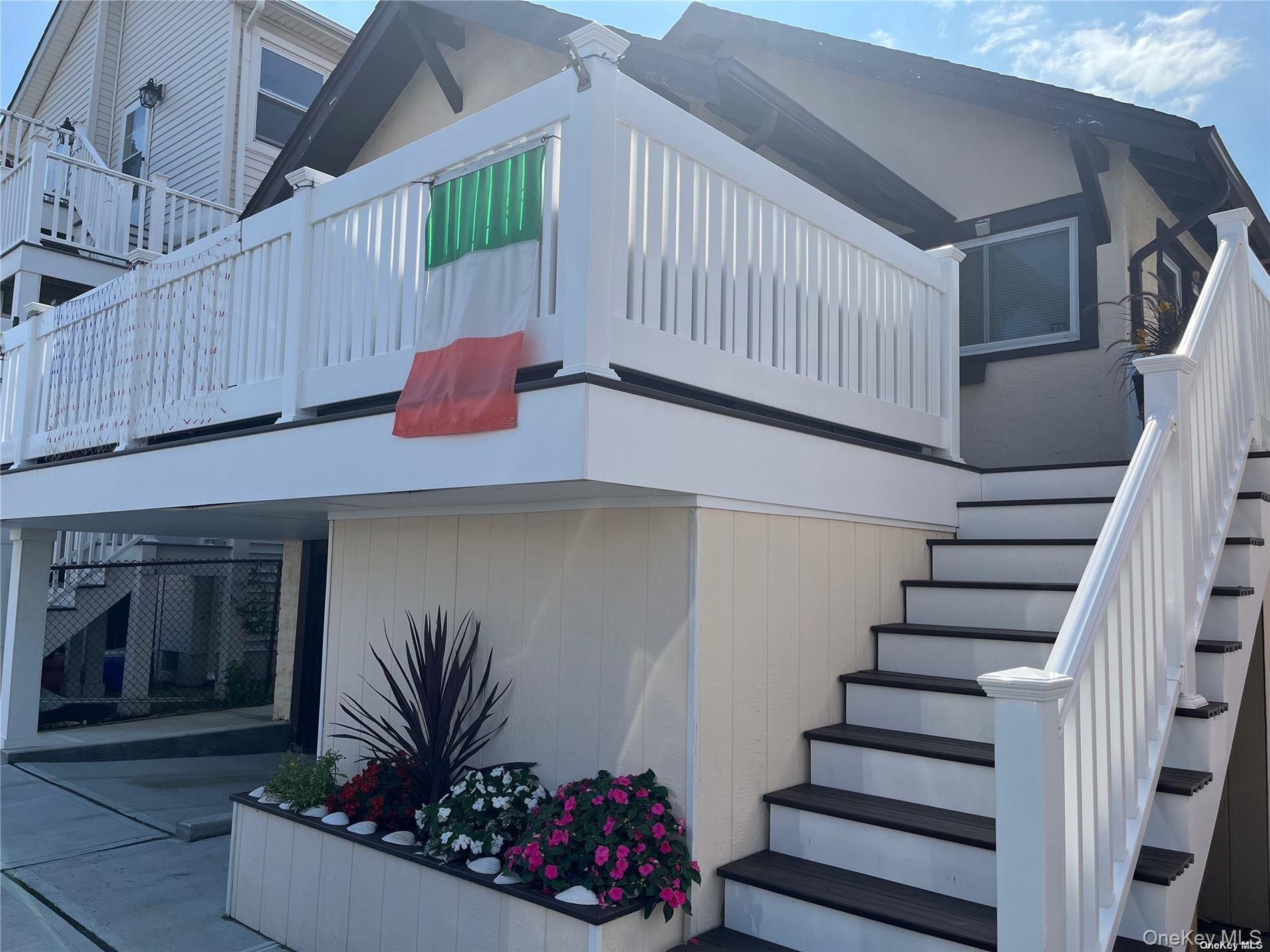 71 Connecticut Avenue # Main, Long Beach, NY 11561