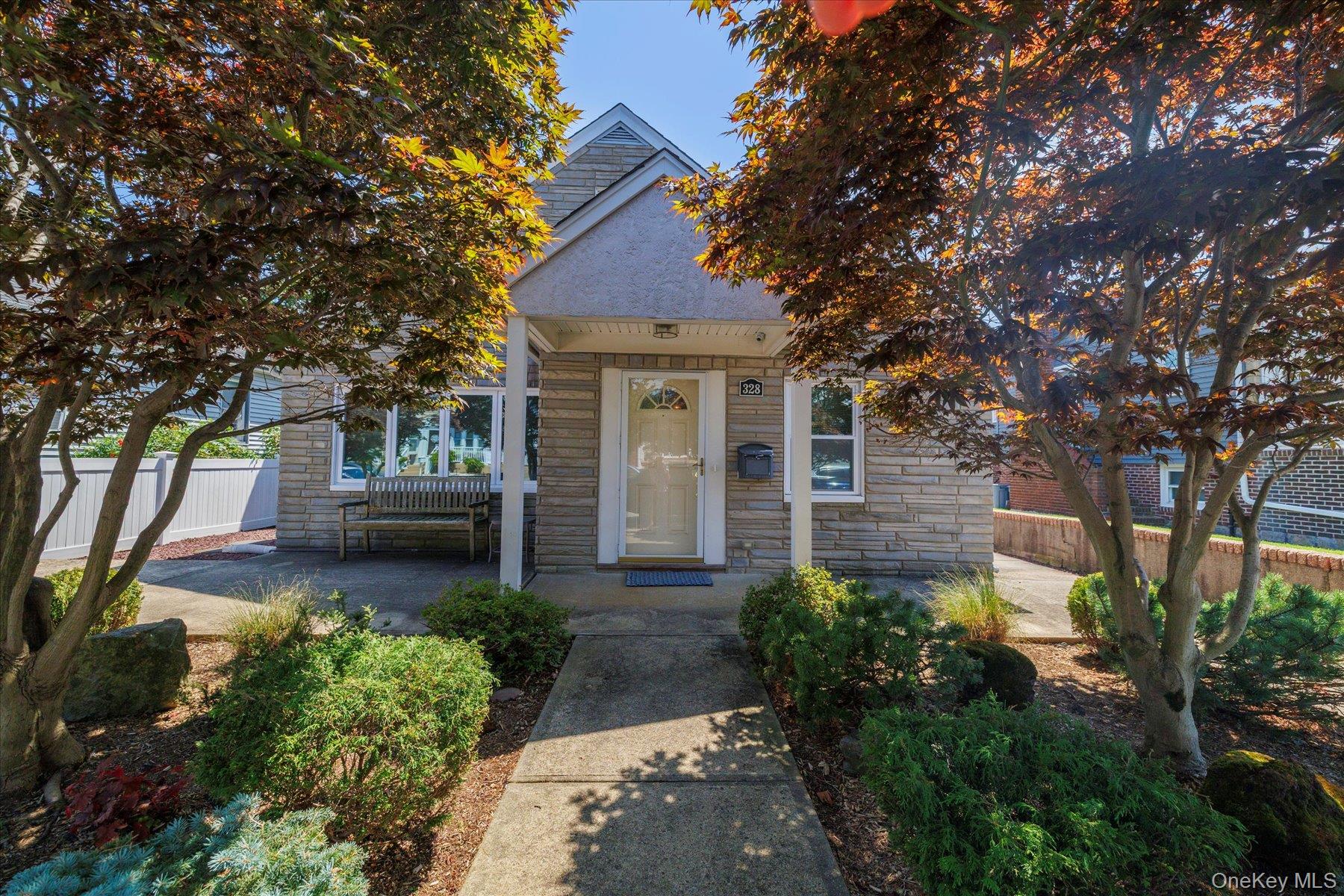 328 W Fulton Street, Long Beach, NY 11561
