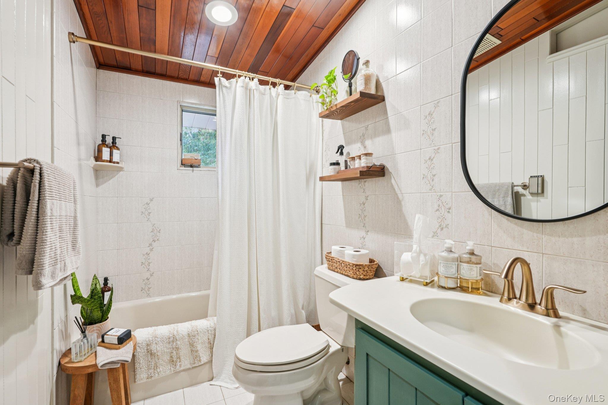 215 Rose Road, West Nyack, NY 10994