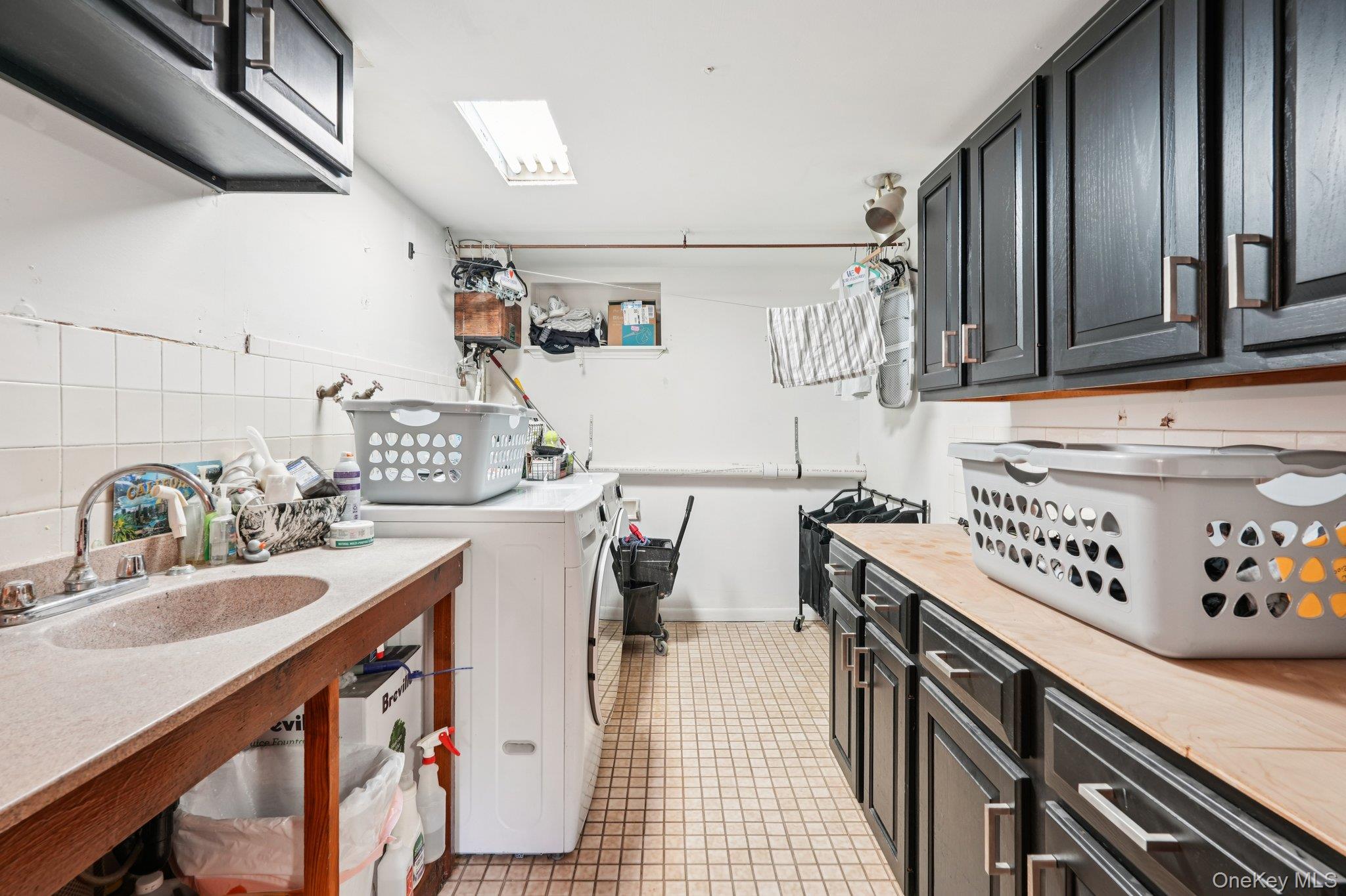 215 Rose Road, West Nyack, NY 10994