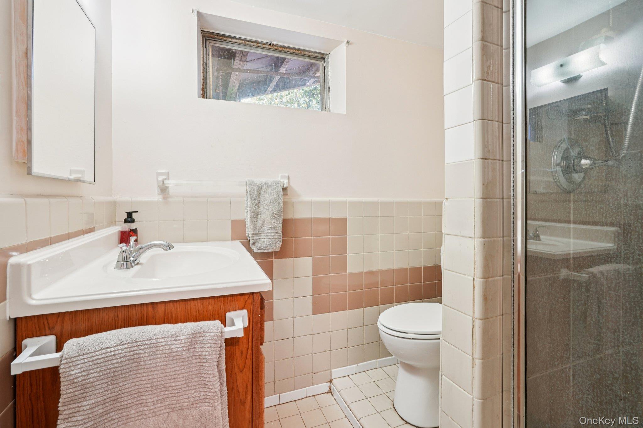 215 Rose Road, West Nyack, NY 10994