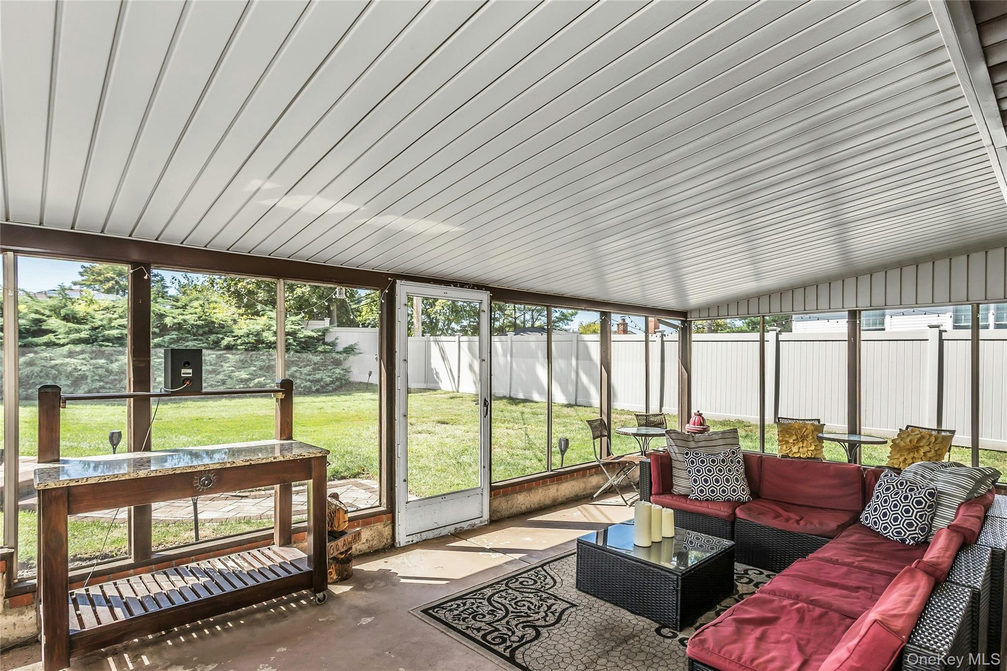 3 Harrow Lane, Old Bethpage, NY 11804