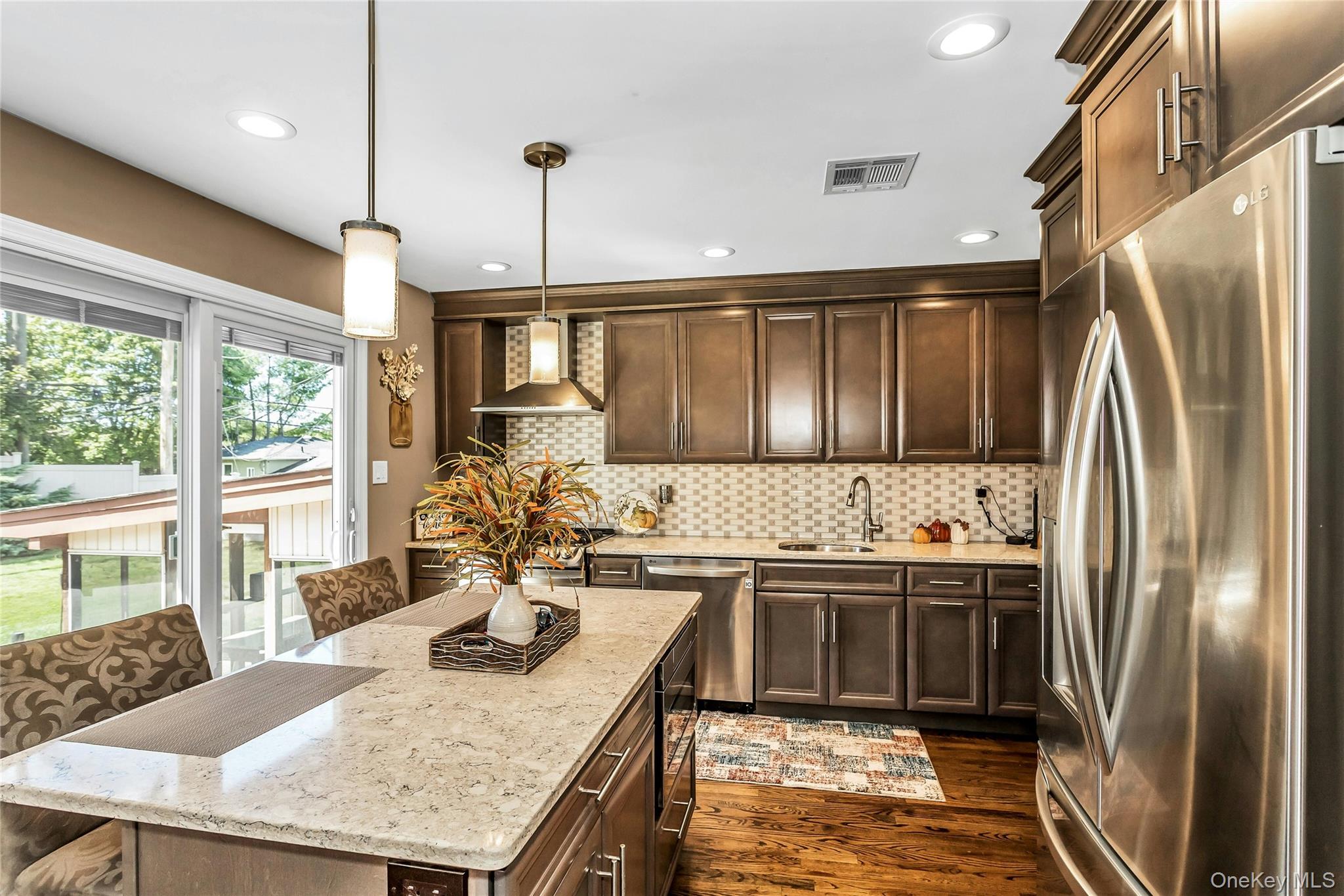 3 Harrow Lane, Old Bethpage, NY 11804