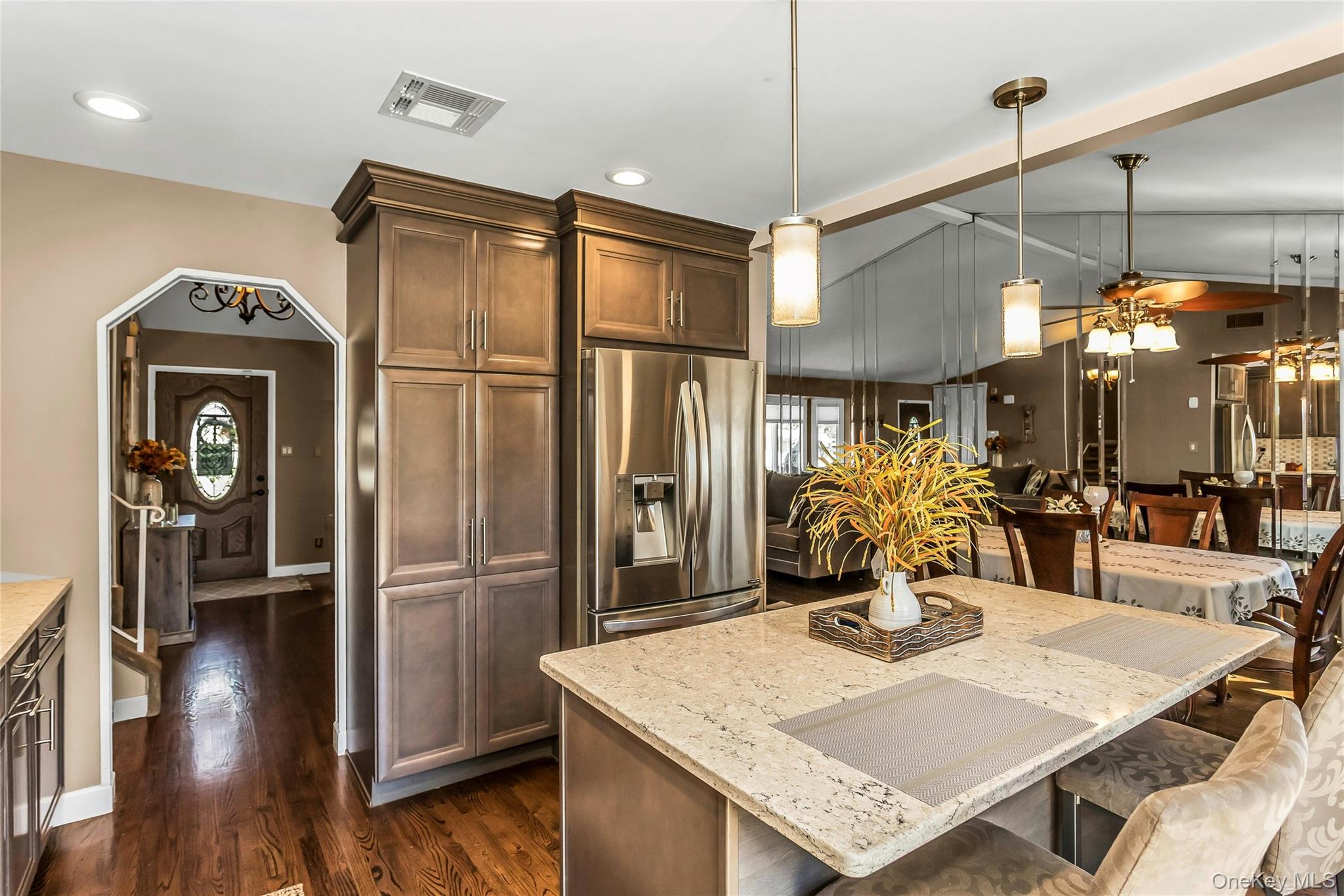 3 Harrow Lane, Old Bethpage, NY 11804