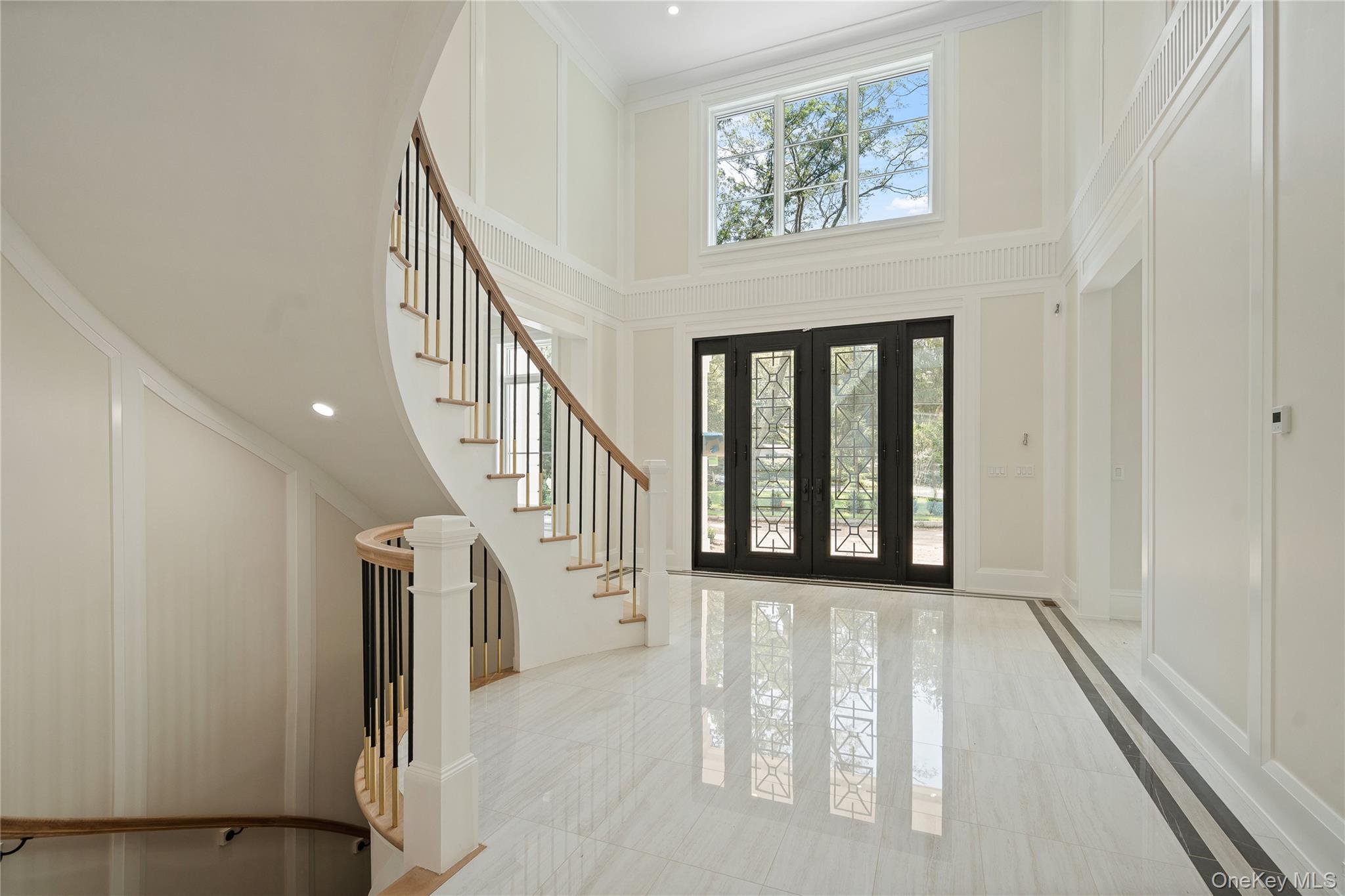 12 Quaker Ridge Drive, Brookville, NY 11545