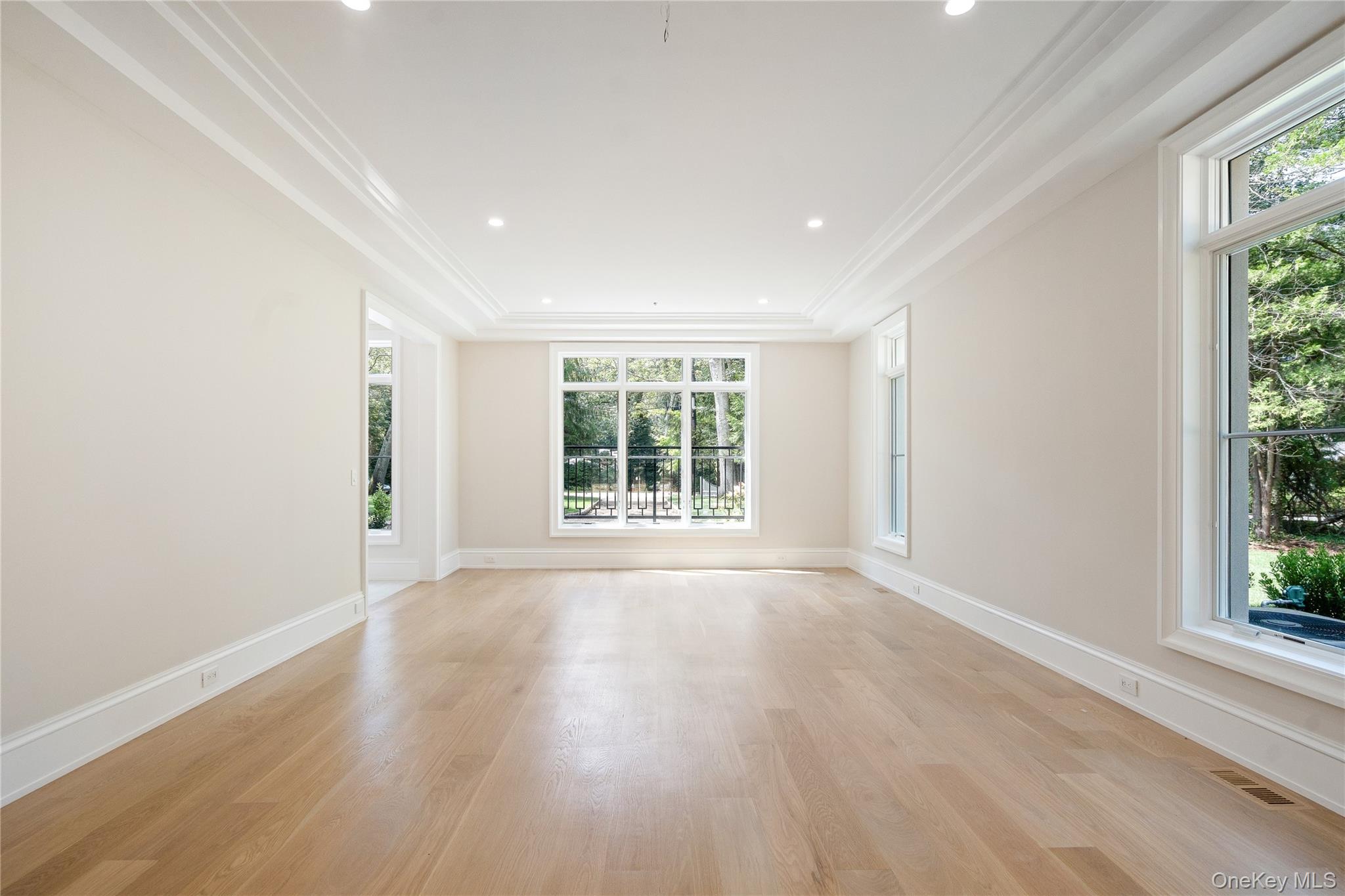 12 Quaker Ridge Drive, Brookville, NY 11545