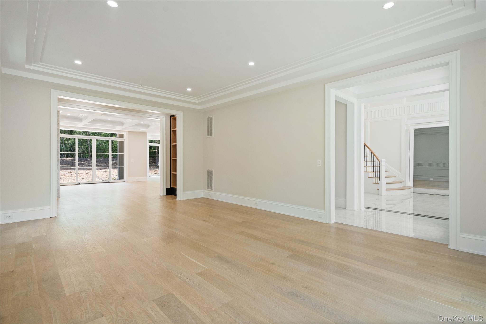 12 Quaker Ridge Drive, Brookville, NY 11545