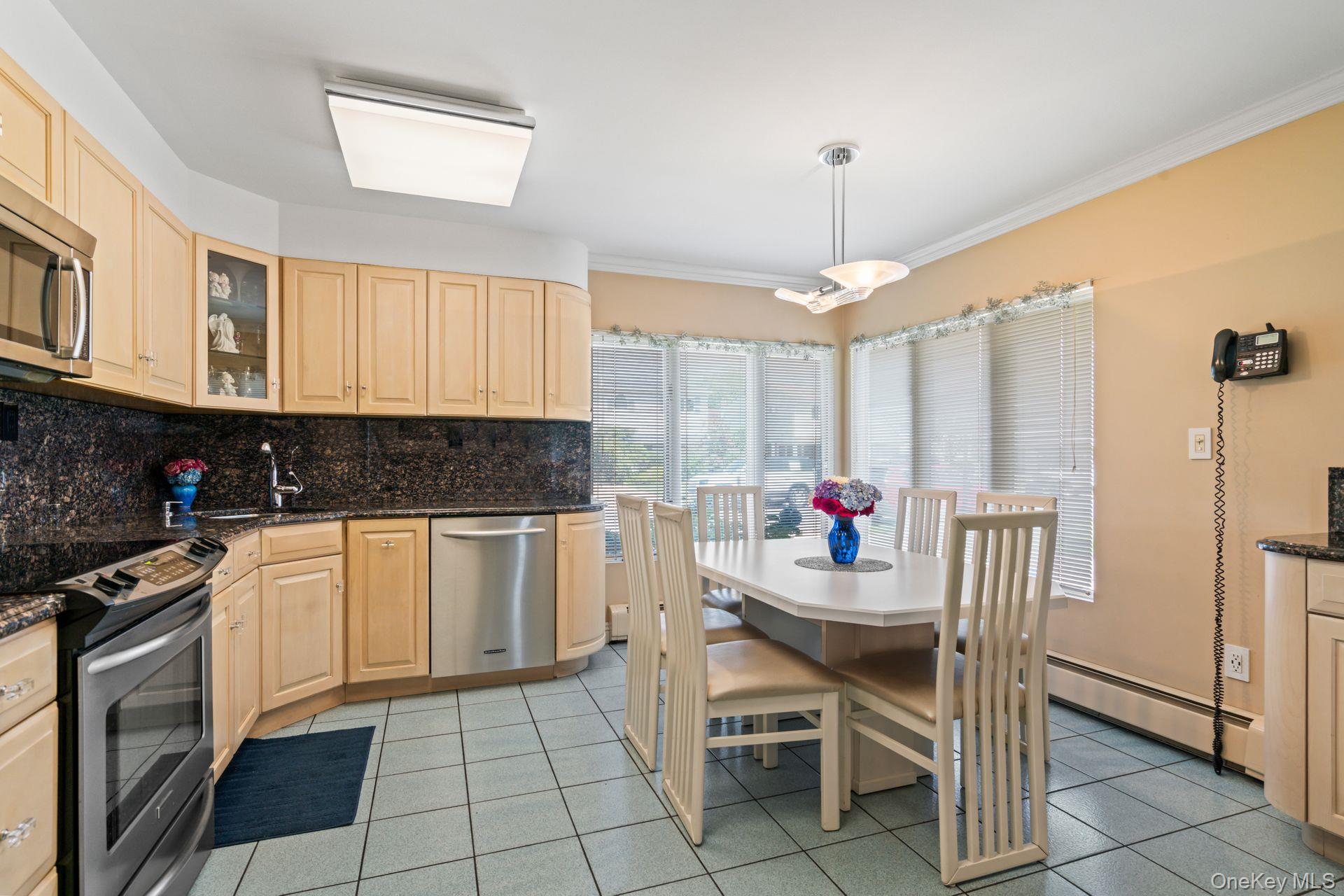 12 Coachman Lane, Levittown, NY 11756