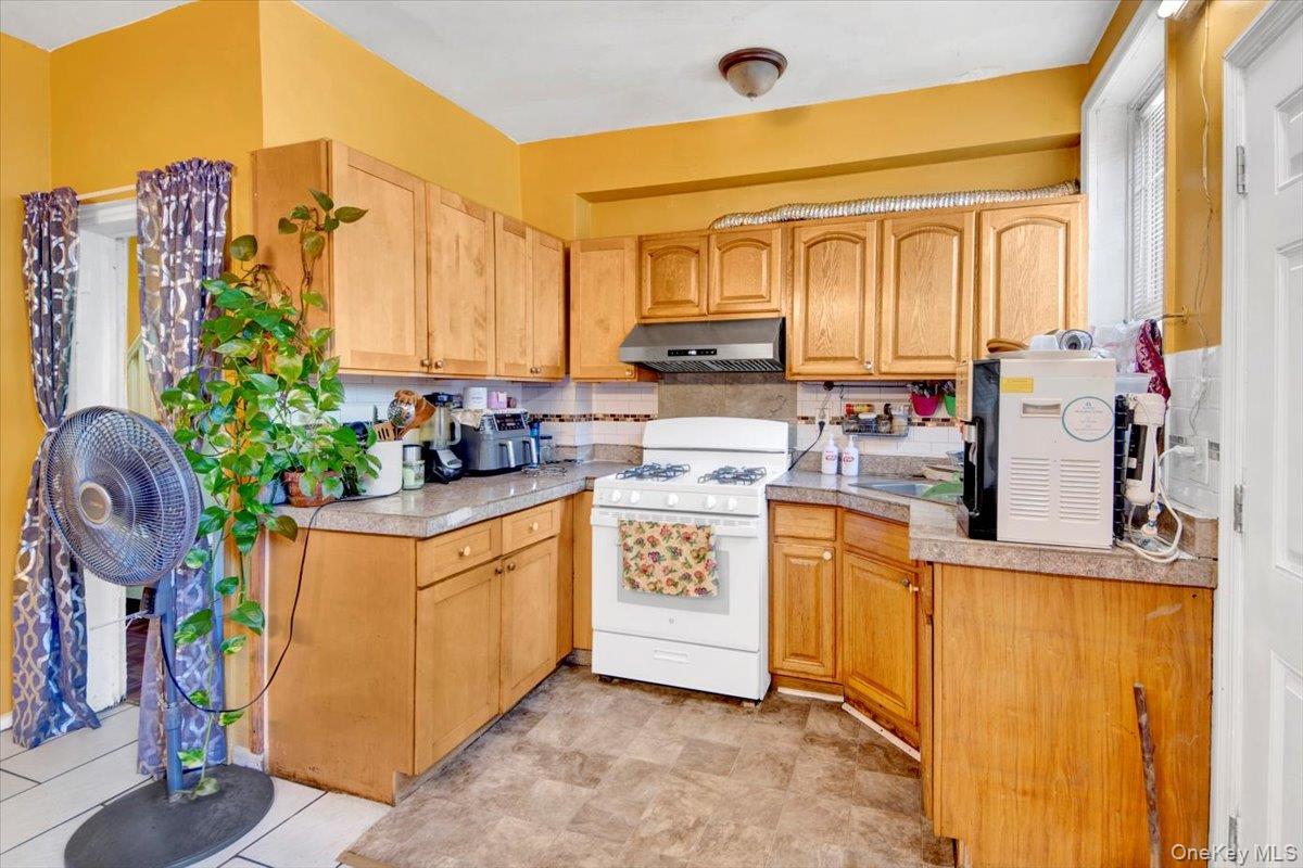 141 Webster Avenue, Yonkers, NY 10701