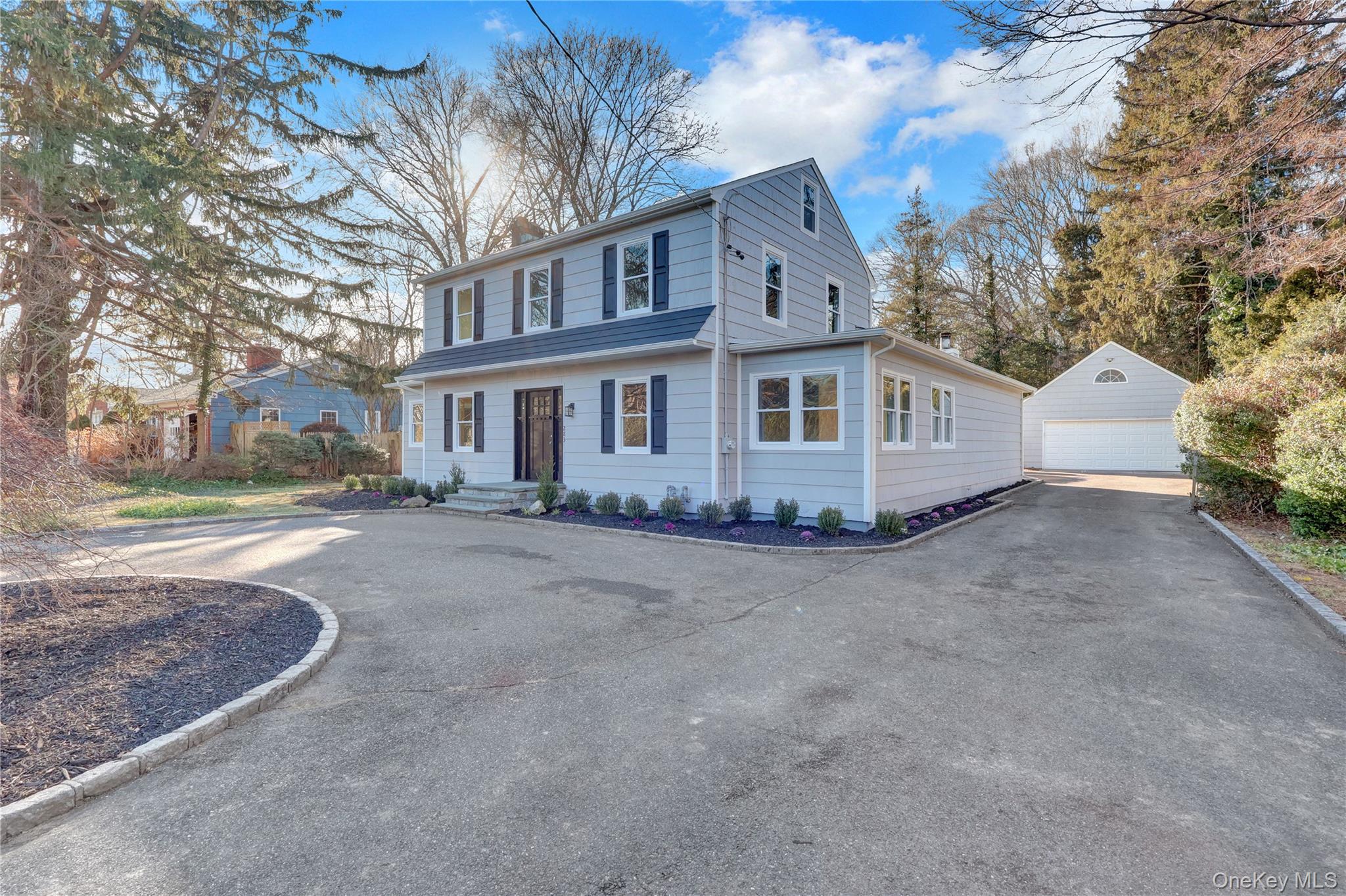 283 W Neck Road, Huntington, NY 11743