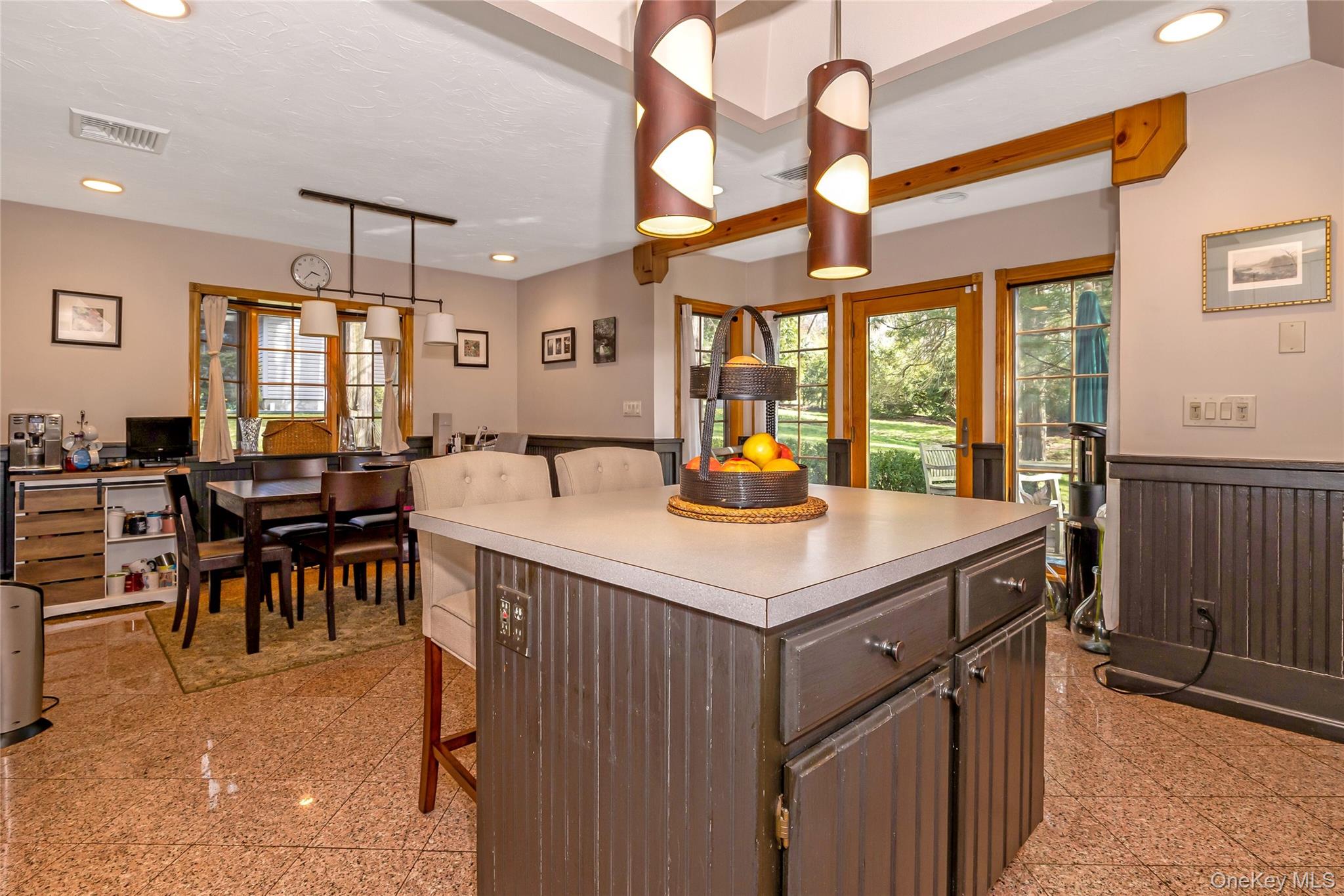 16 Faraway Road, Armonk, NY 10504