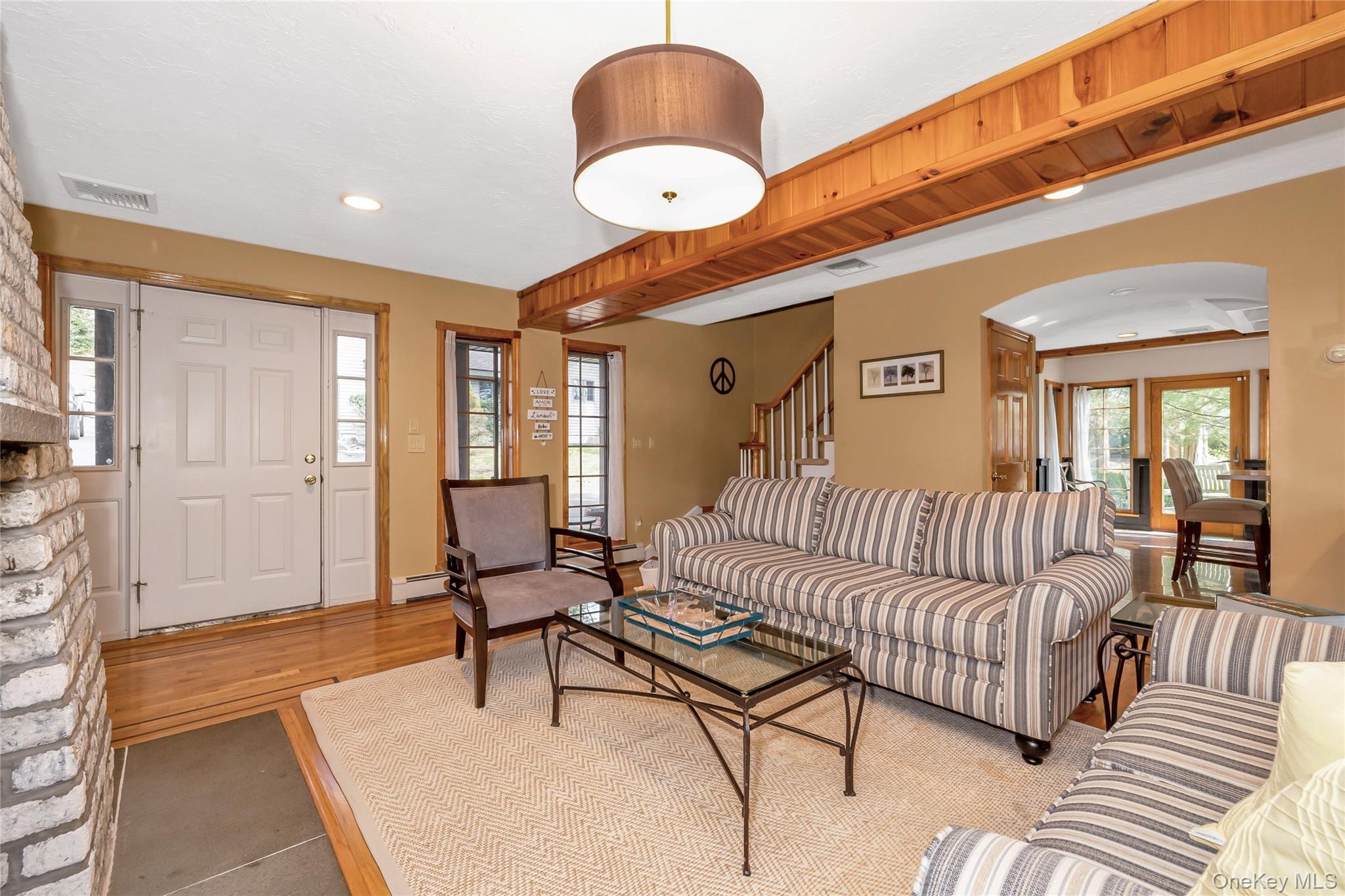 16 Faraway Road, Armonk, NY 10504