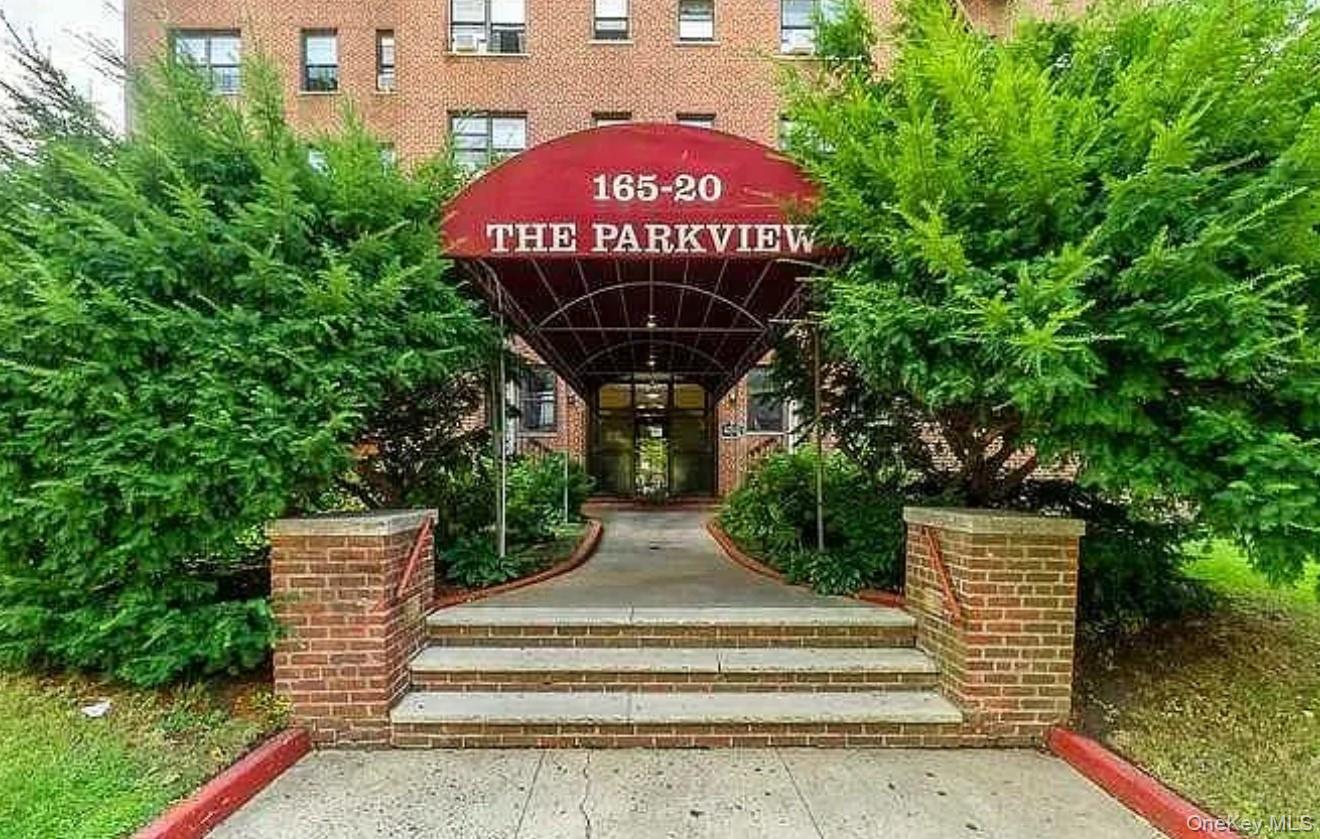 165-20 Highland Avenue # 404, Jamaica Hills, NY 11432