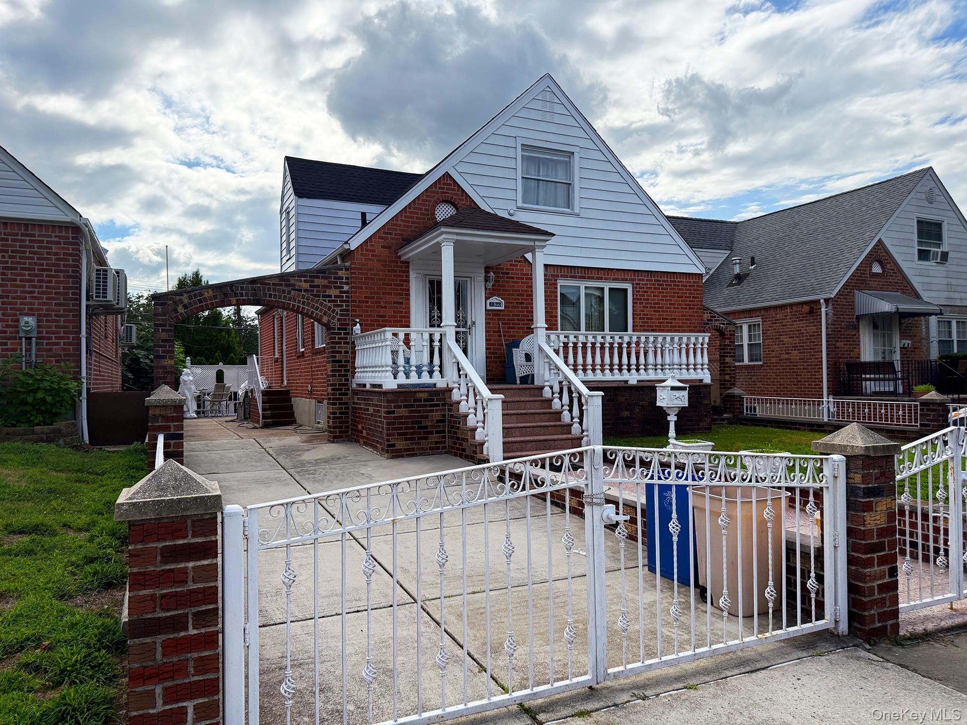 48-22 195th Street, Fresh Meadows, NY 11365