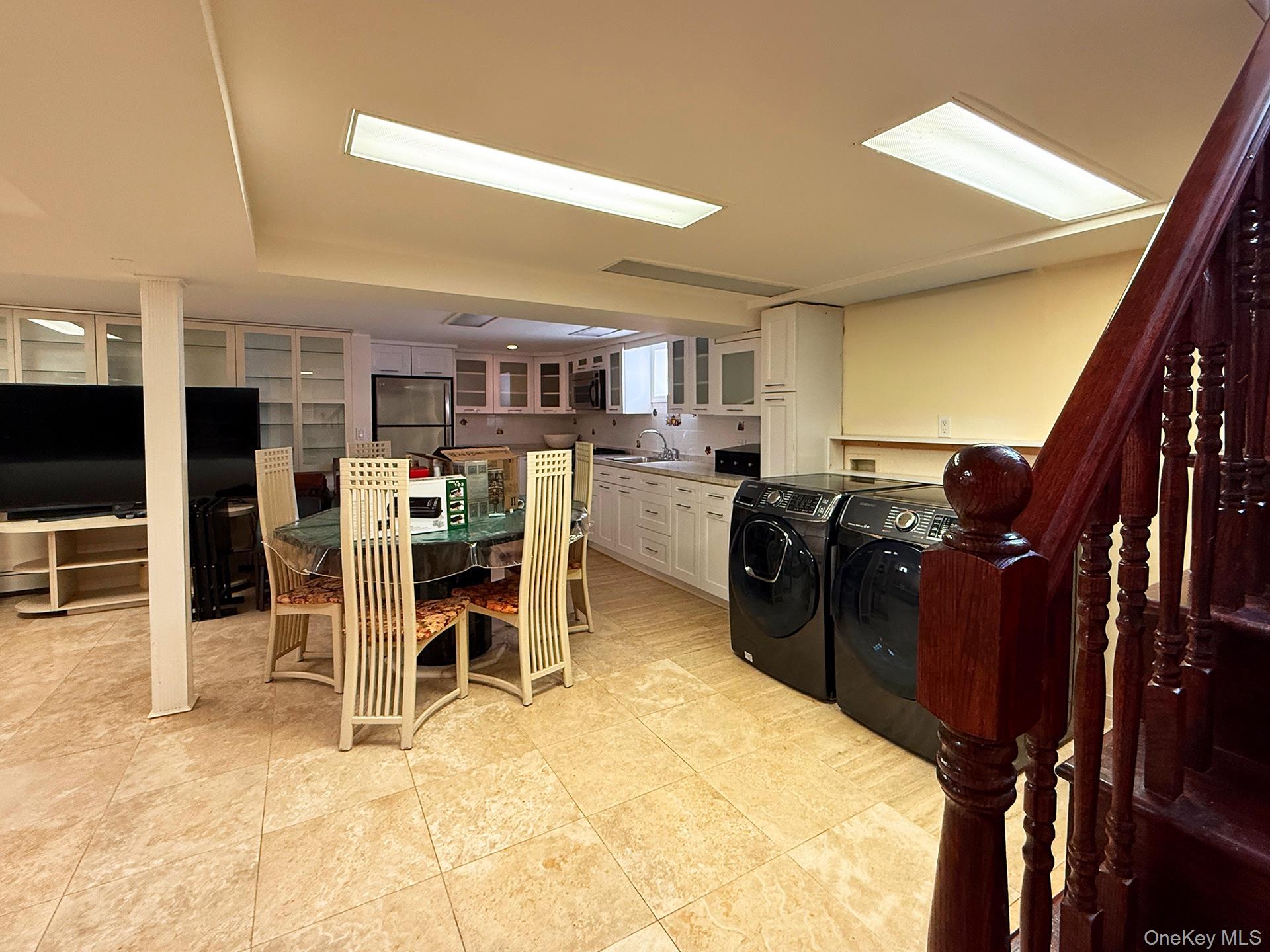 48-22 195th Street, Fresh Meadows, NY 11365