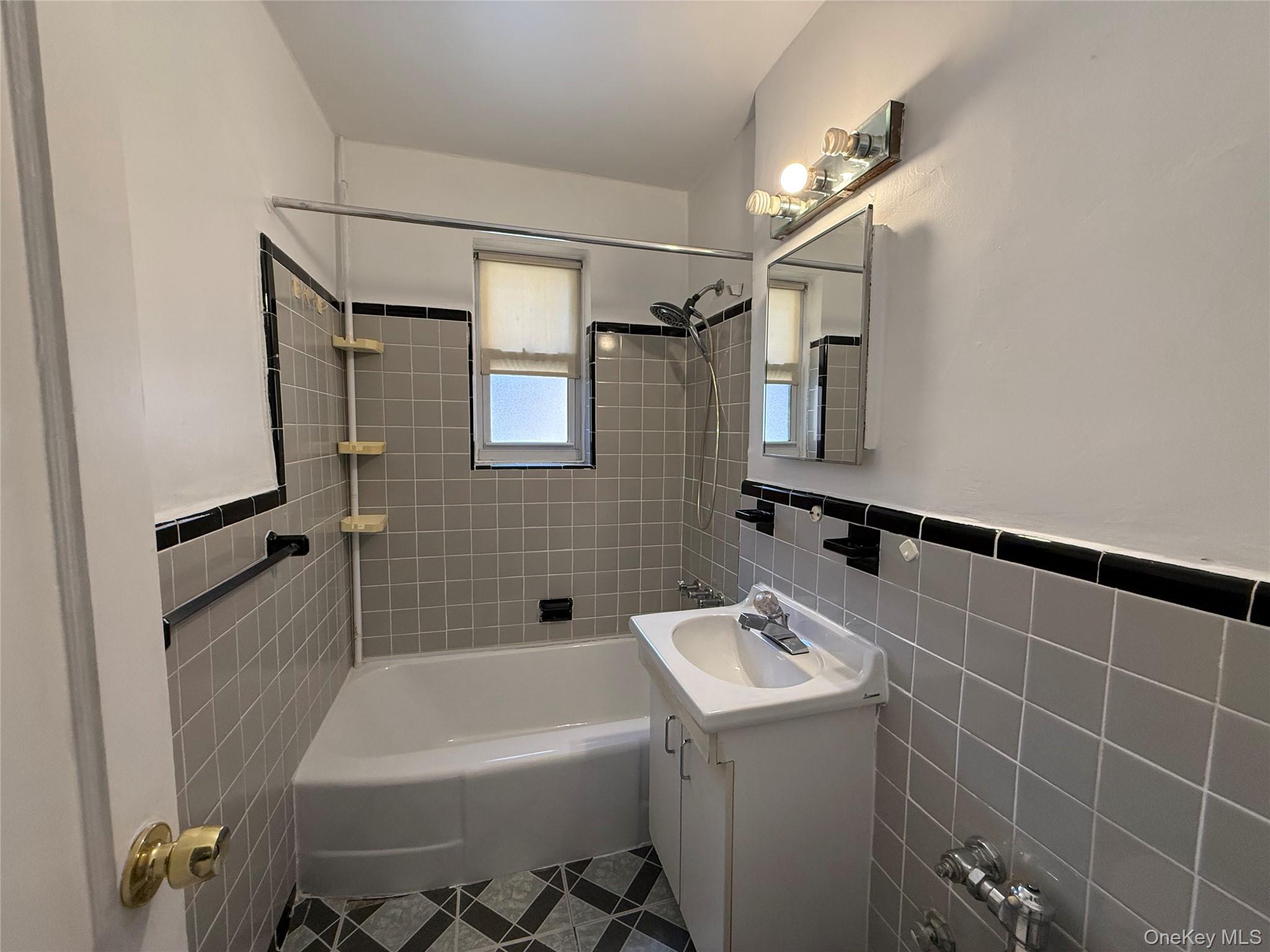 30 Ehrbar ave # 311, Fleetwood, NY 10552